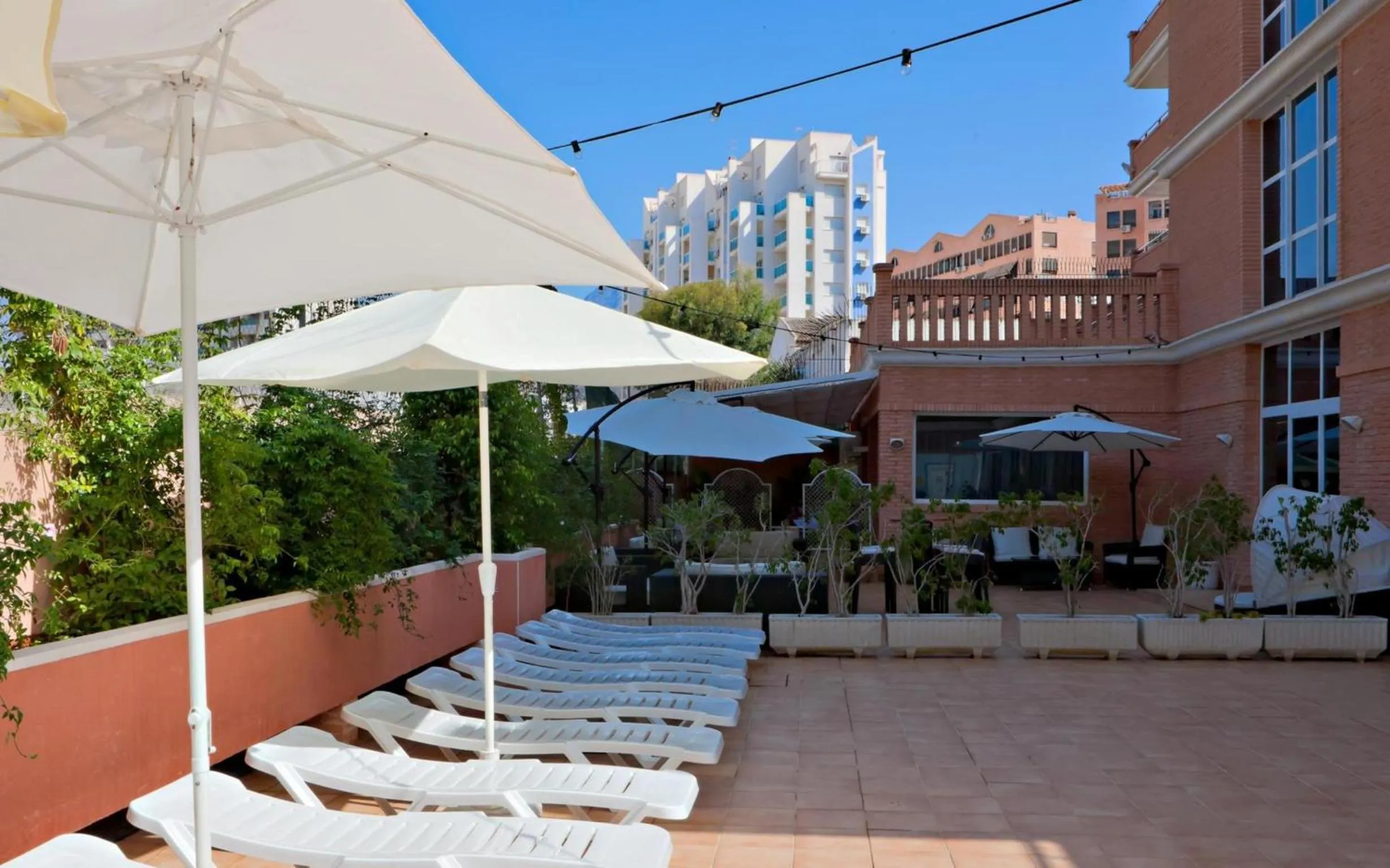 Facade/entrance in Hotel Tropic