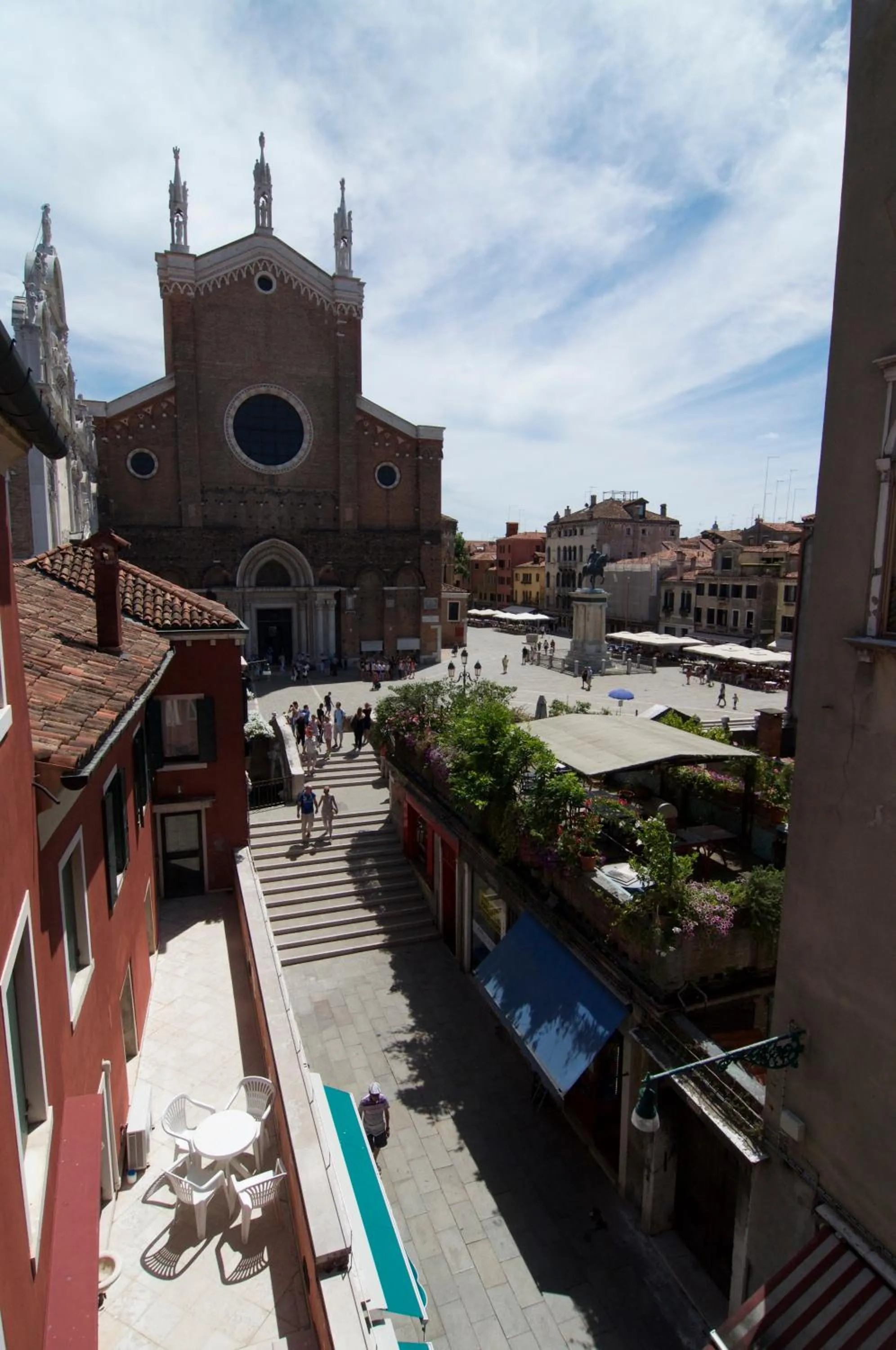 Street view in Casa Colleoni