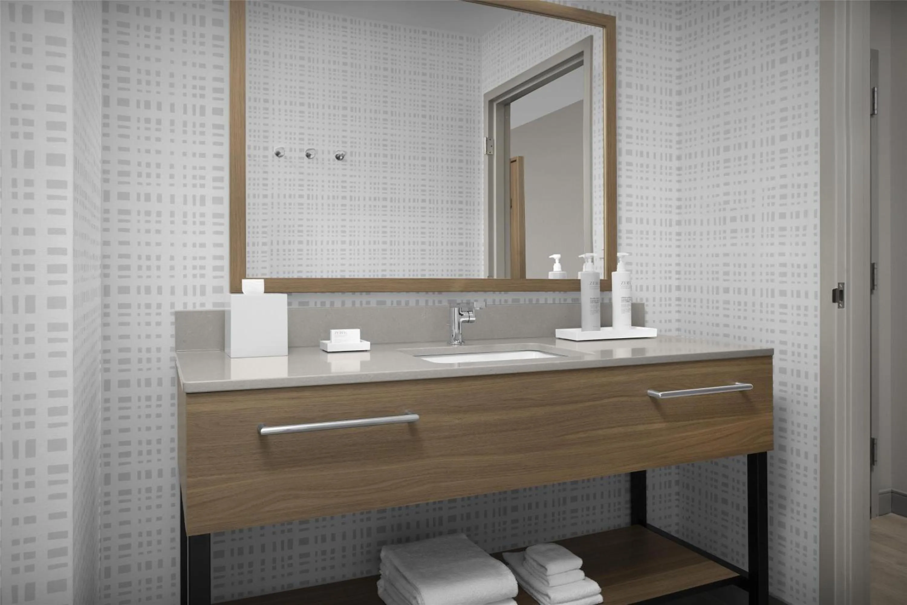 Bathroom in Hampton Inn Lenoir City