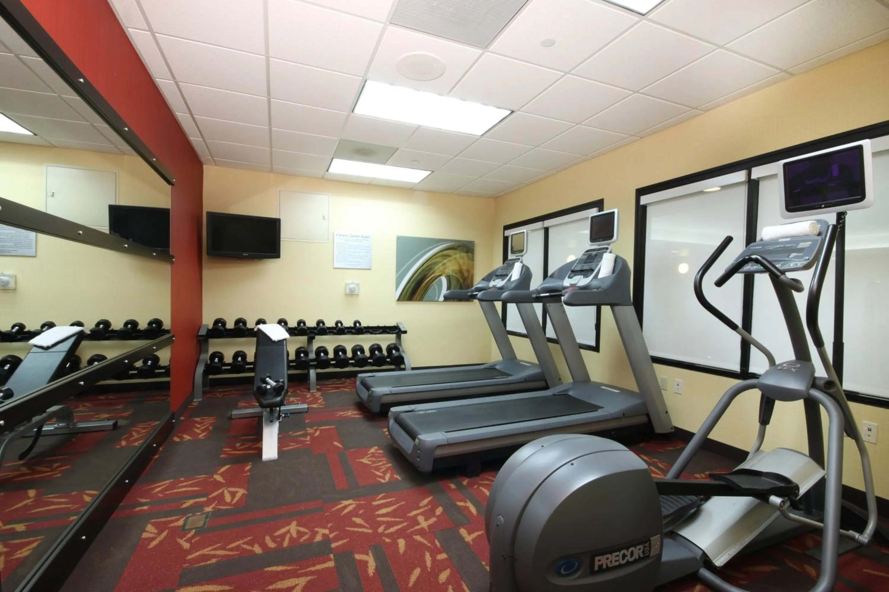 Fitness centre/facilities in Courtyard by Marriott Flint Grand Blanc