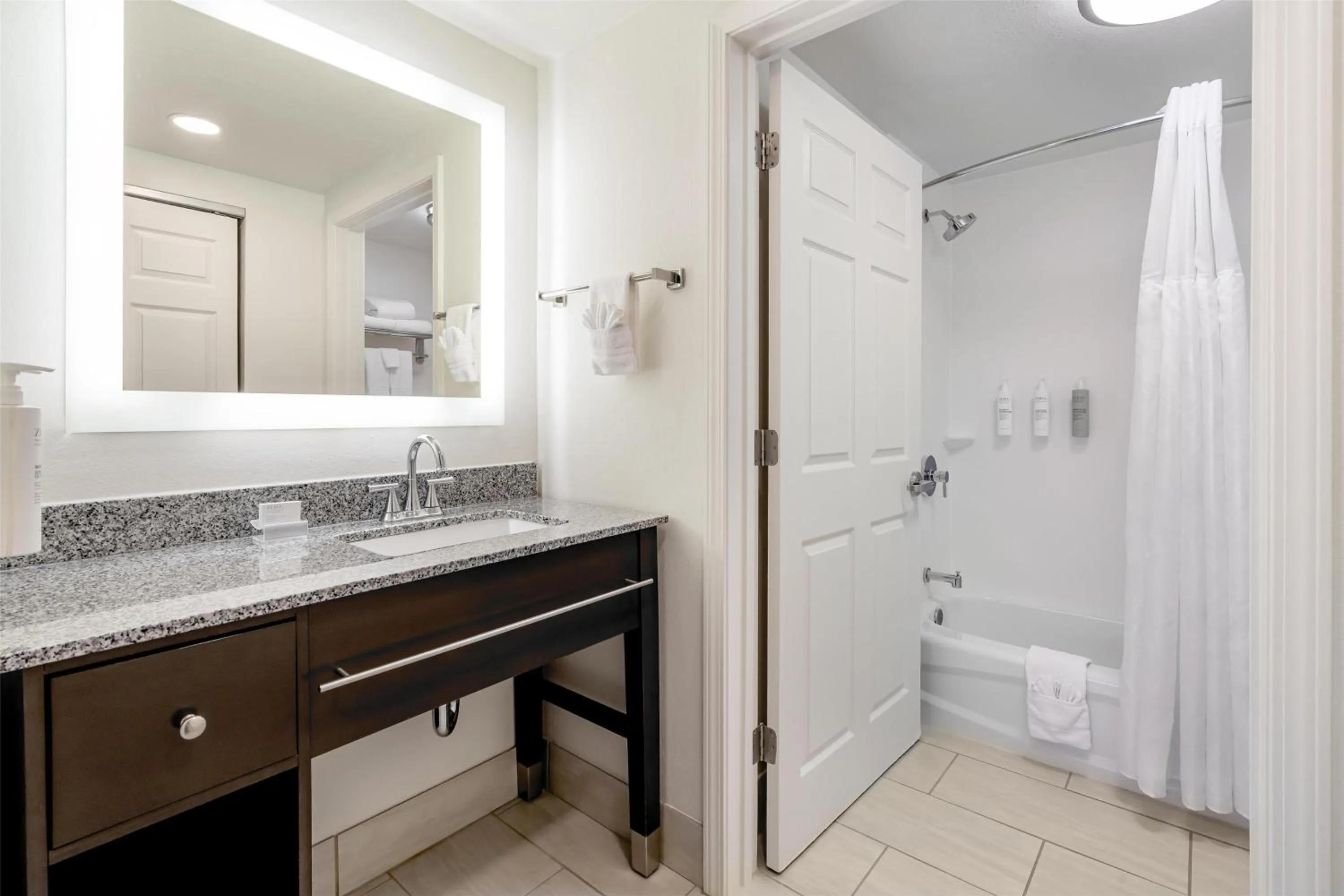 Bathroom in Homewood Suites by Hilton Eatontown