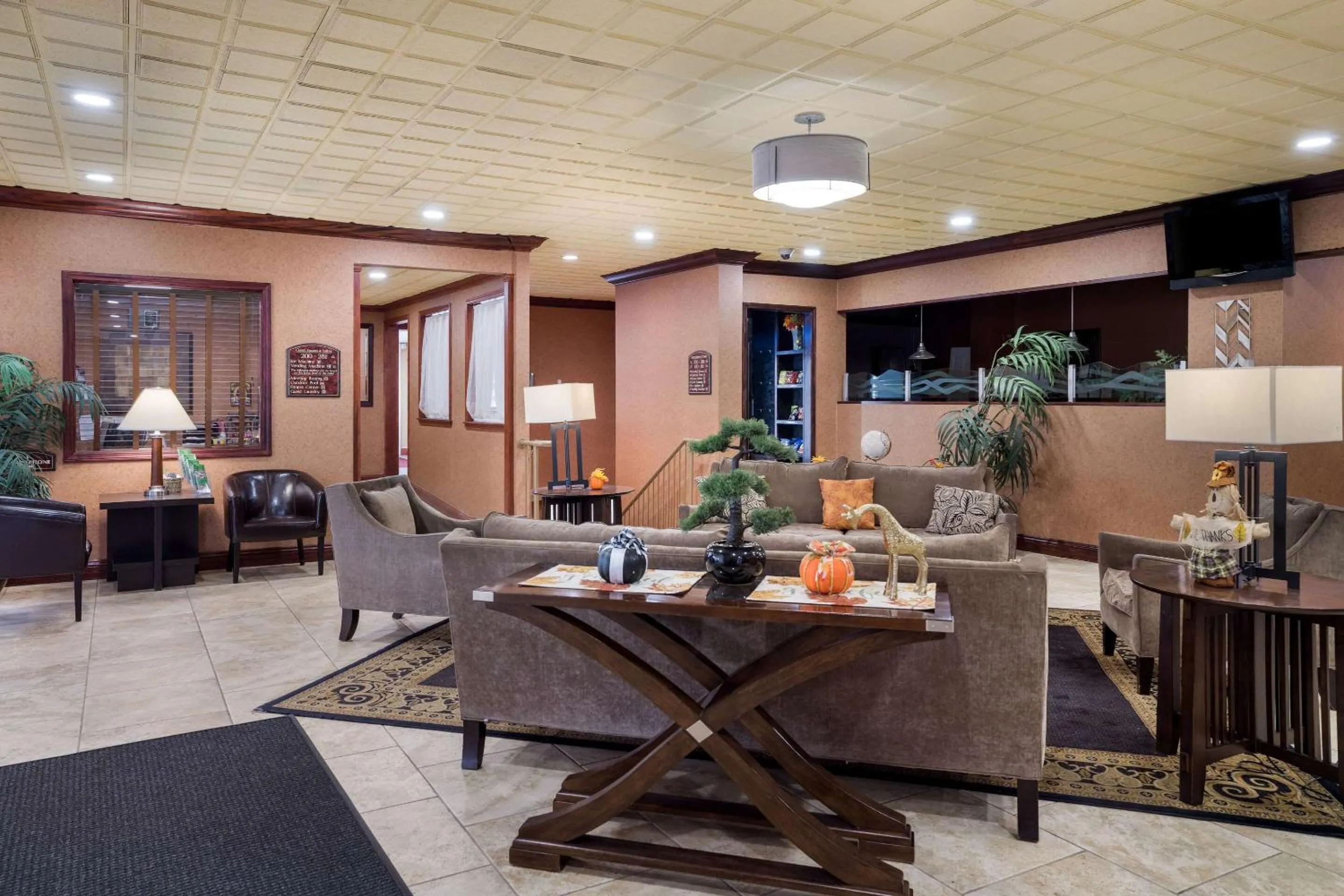 Lobby or reception in Quality Inn & Suites Syracuse Fairgrounds