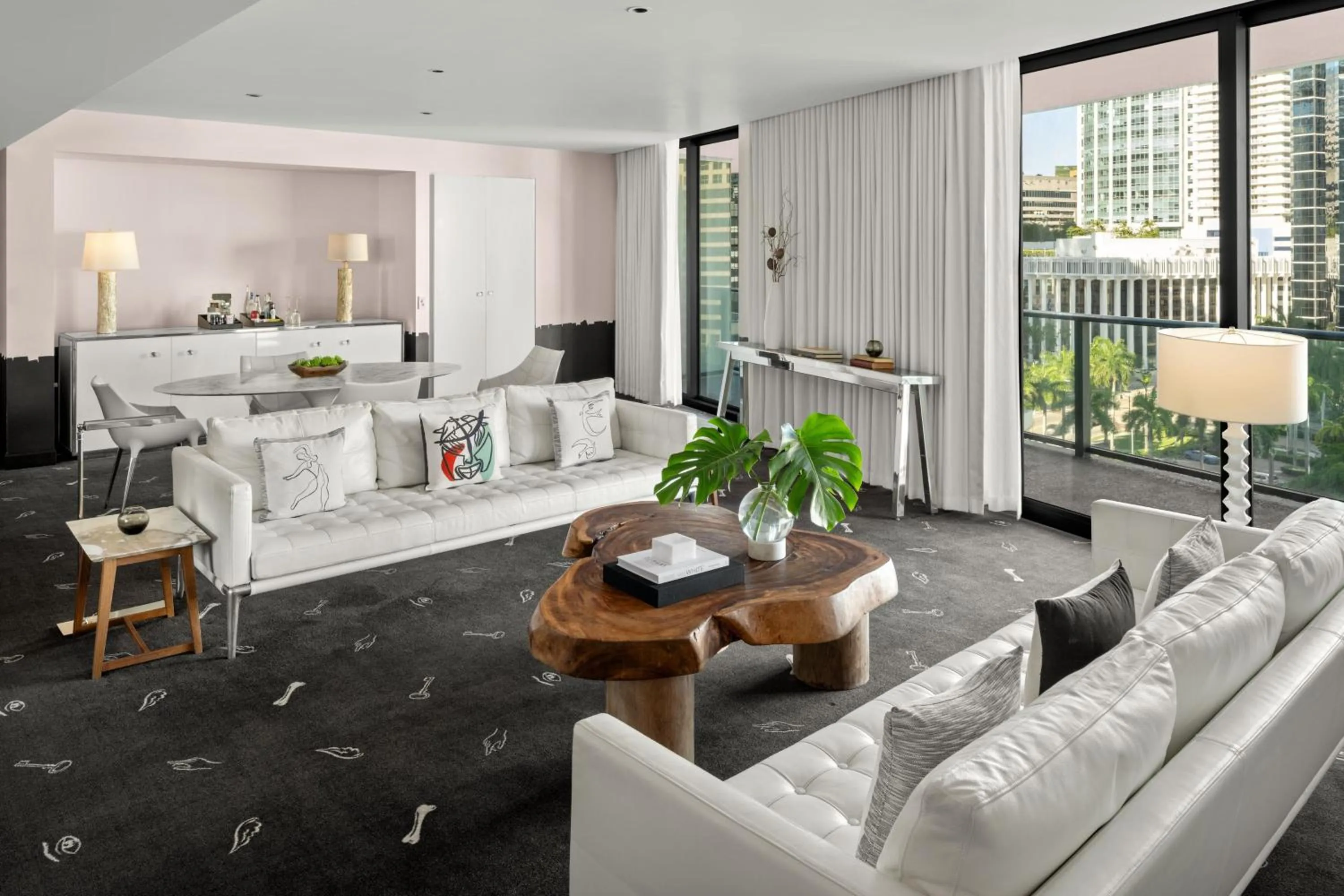 Living room in Dua Miami, Autograph Collection