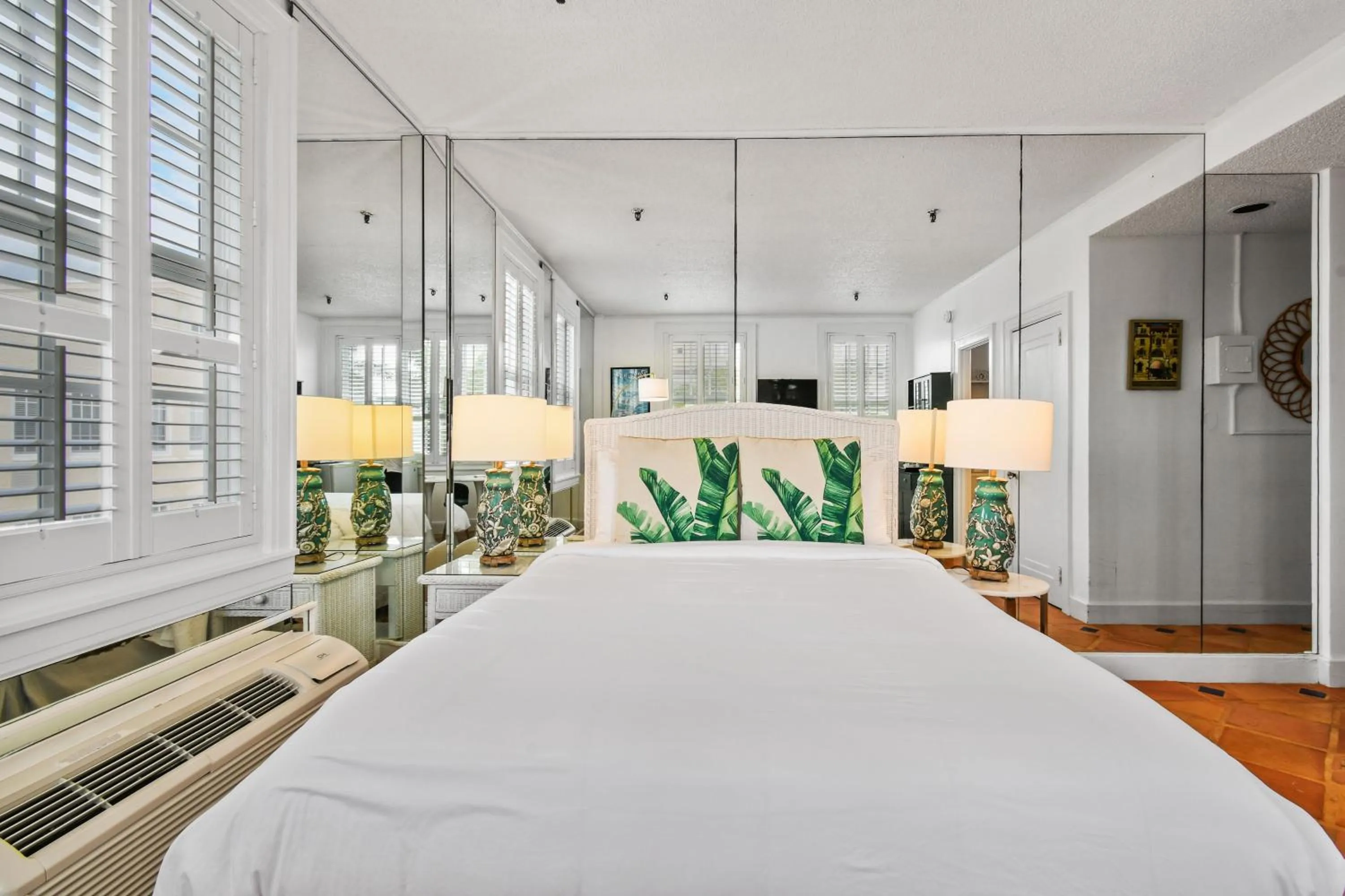 Bed in Tropicals of Palm Beach