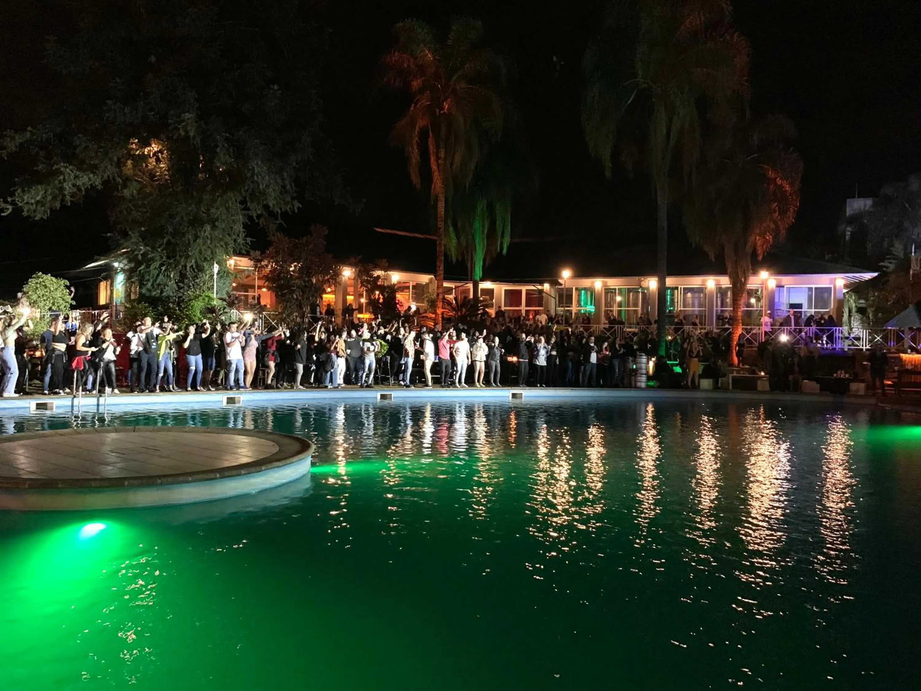 Night in Beer Hotel Iguazú