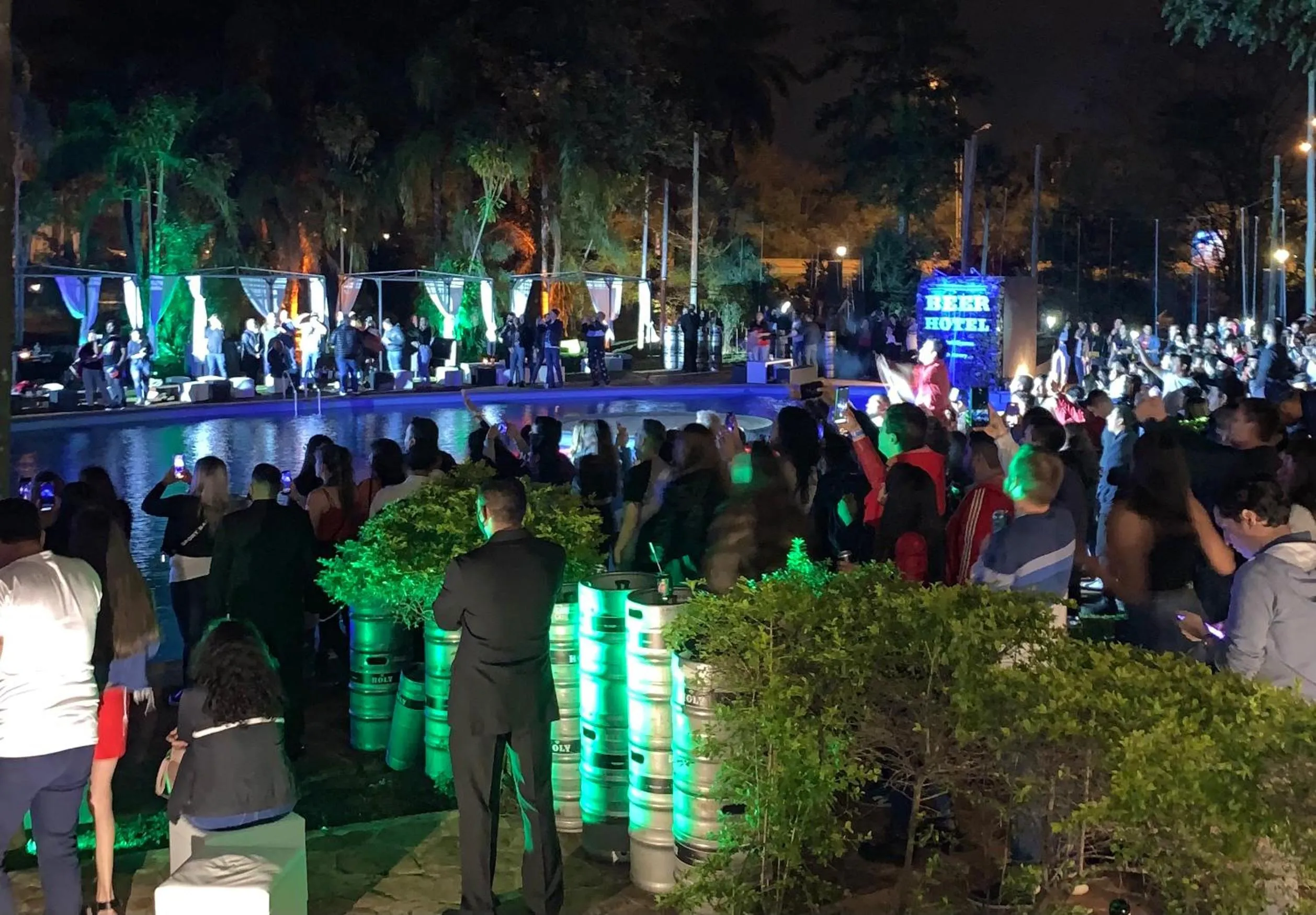 Night in Beer Hotel Iguazú