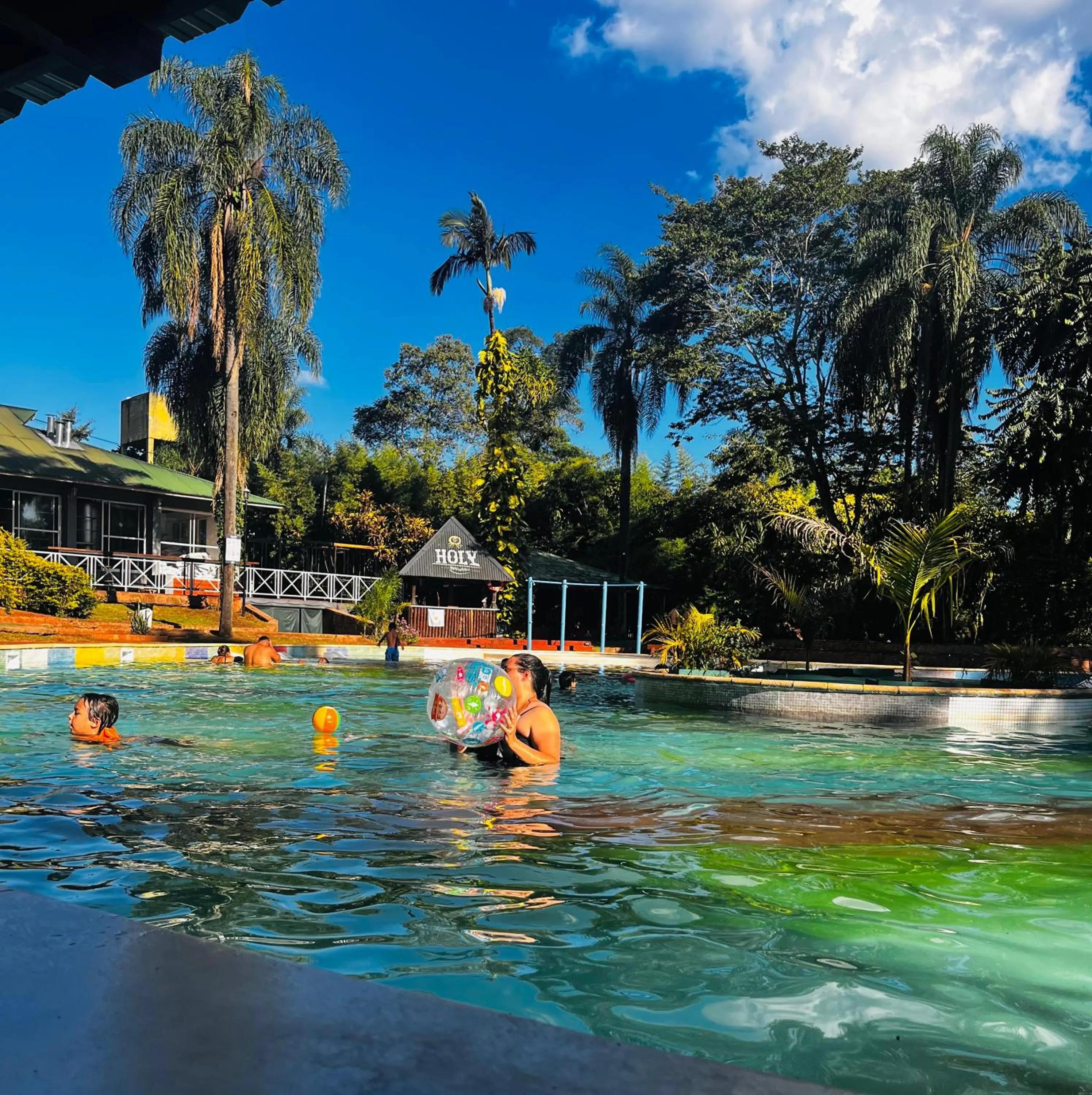 Day in Beer Hotel Iguazú