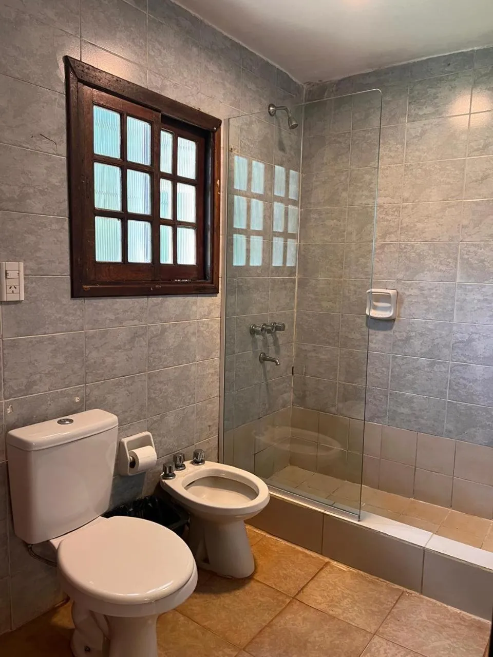 Shower in Beer Hotel Iguazú