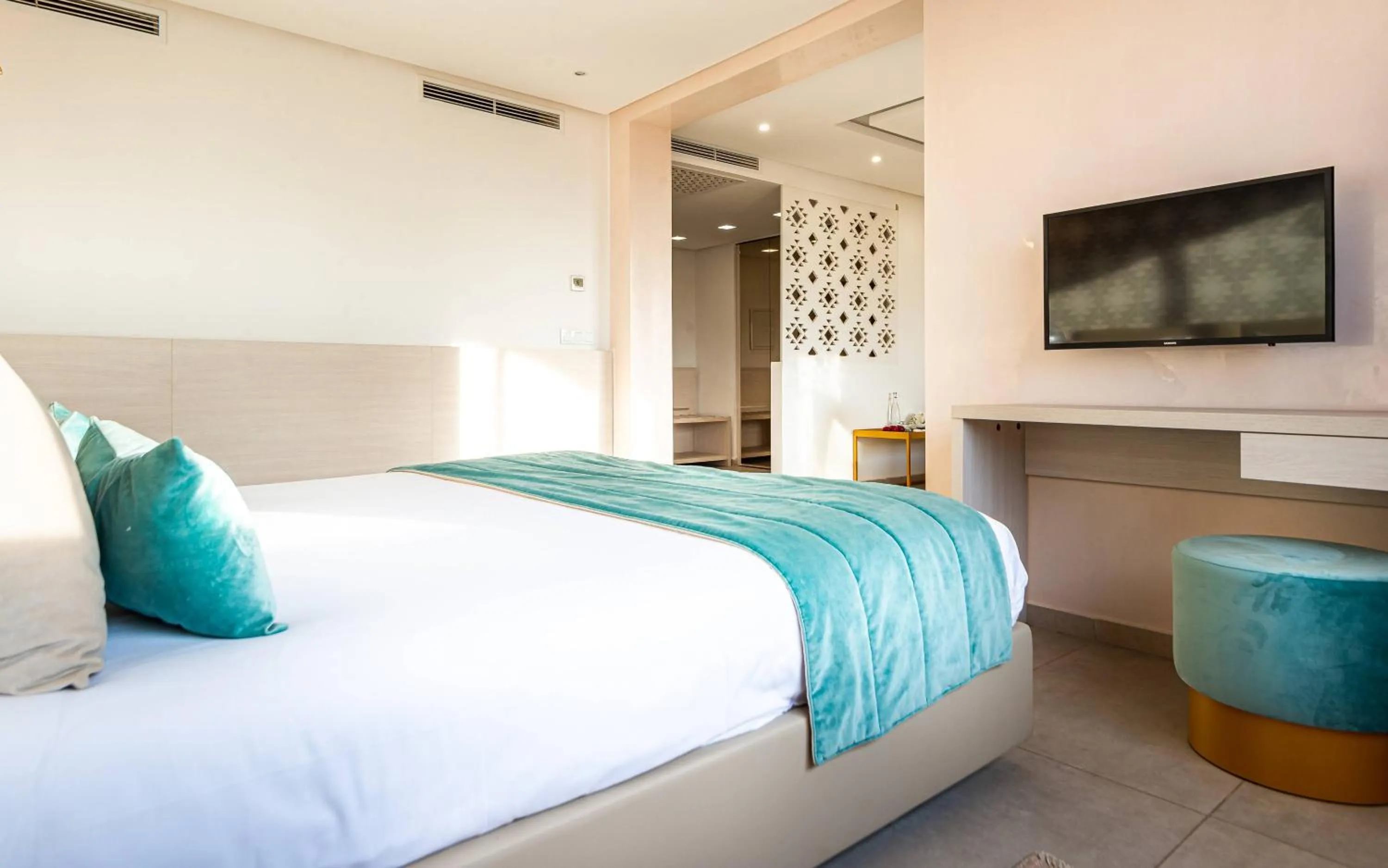 Bed in TUI BLUE Medina Gardens - Adults Only - All Inclusive