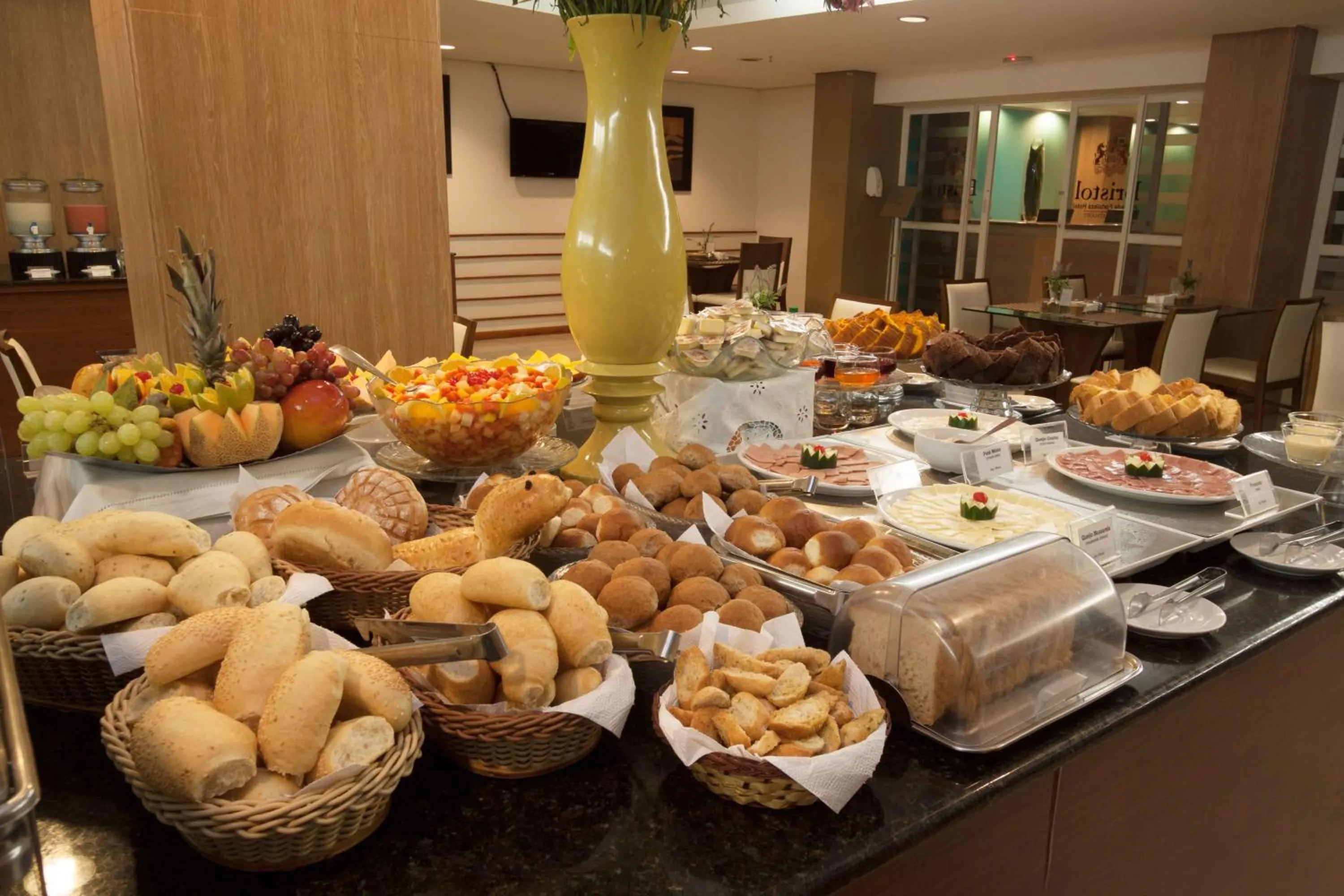 Restaurant/places to eat in Bristol Jangada Fortaleza Meirelles