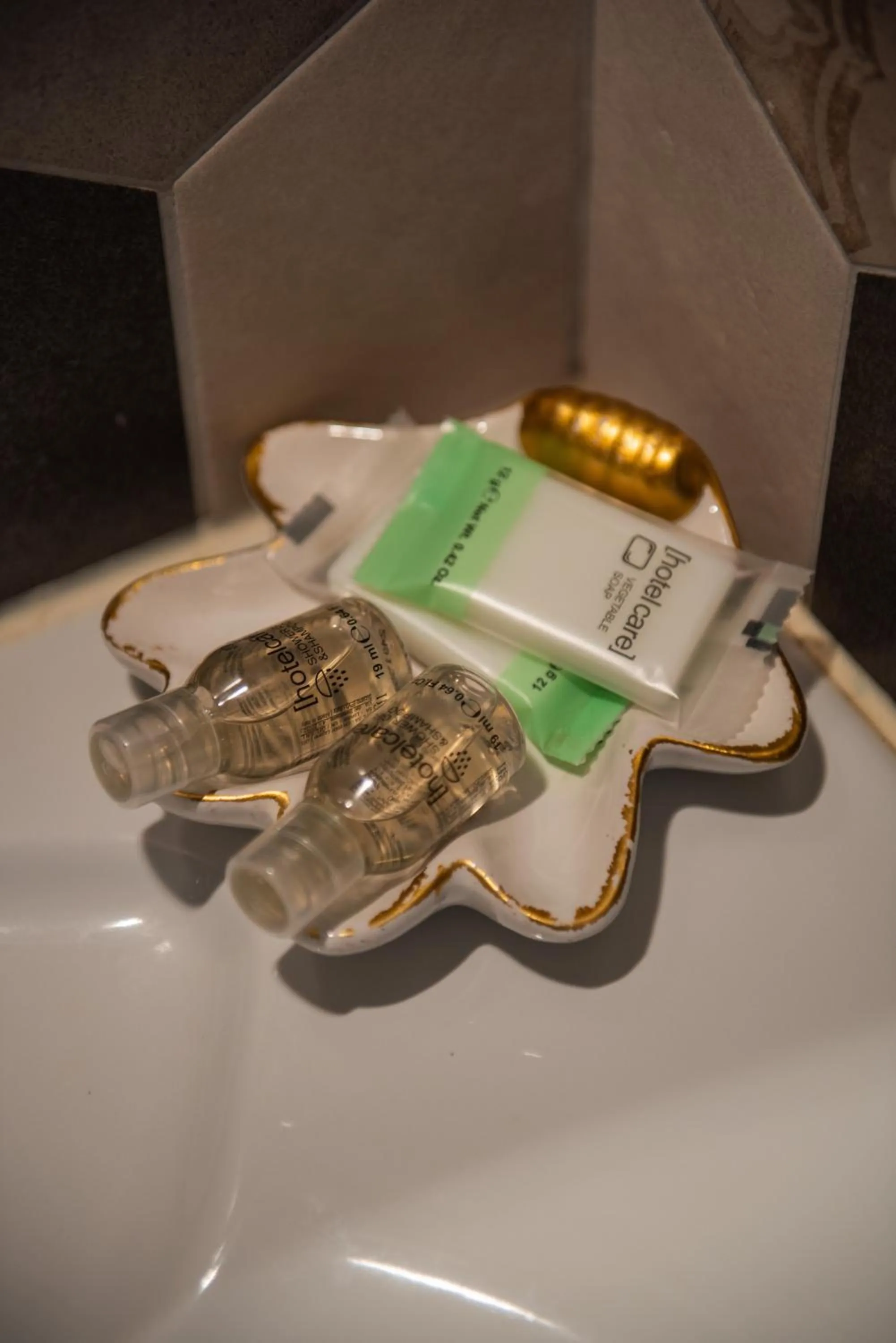 Bathroom in Fra Diavolo