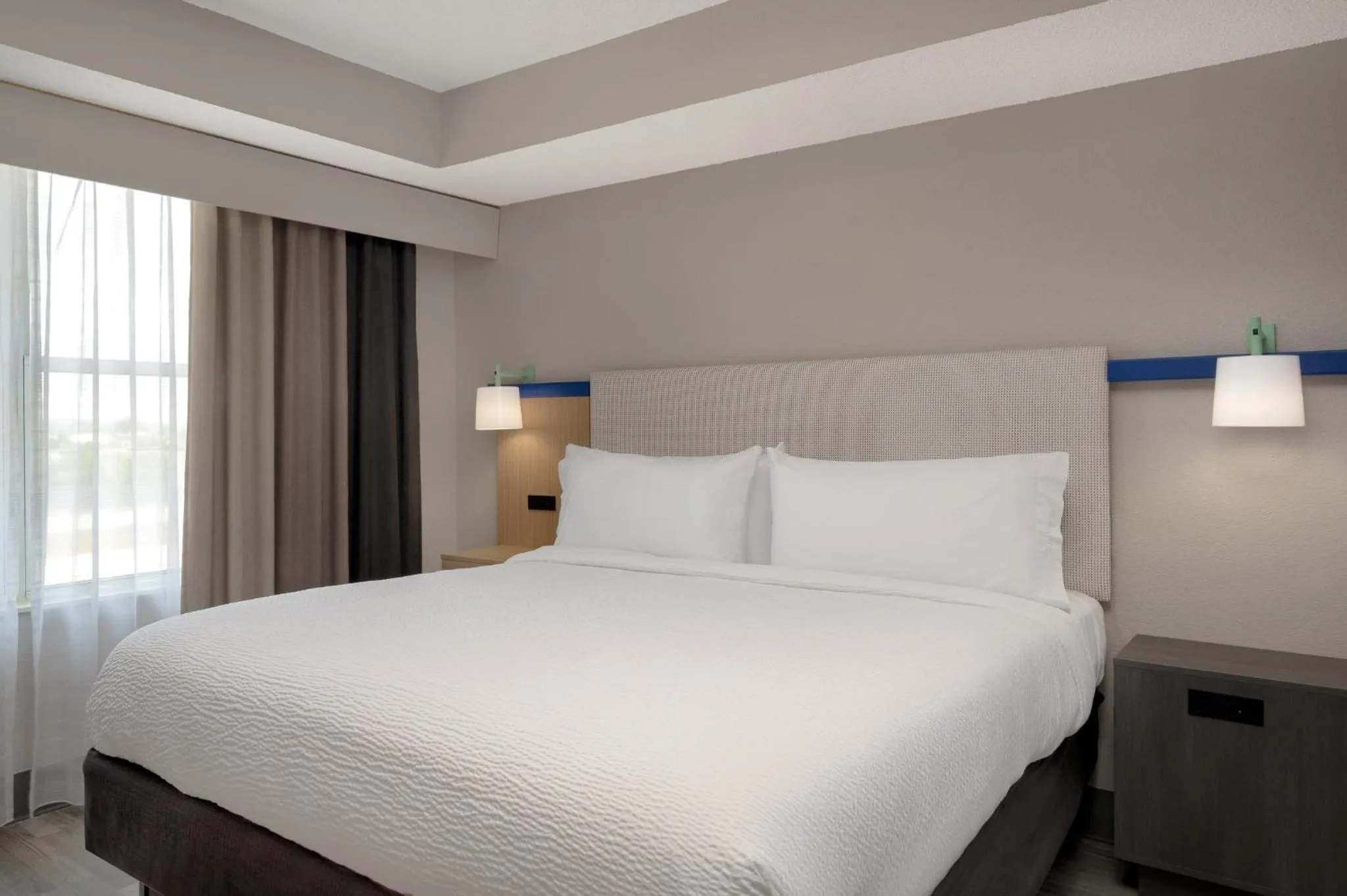 Photo of the whole room, Bed in Garner Hotel Evansville East by IHG