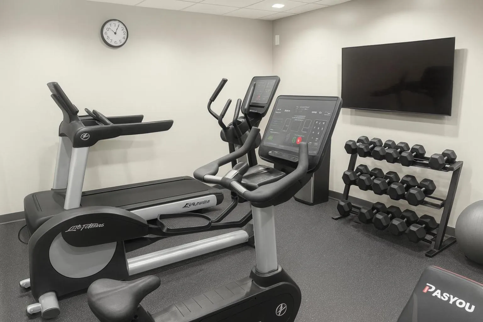 Fitness centre/facilities in Garner Hotel Evansville East by IHG