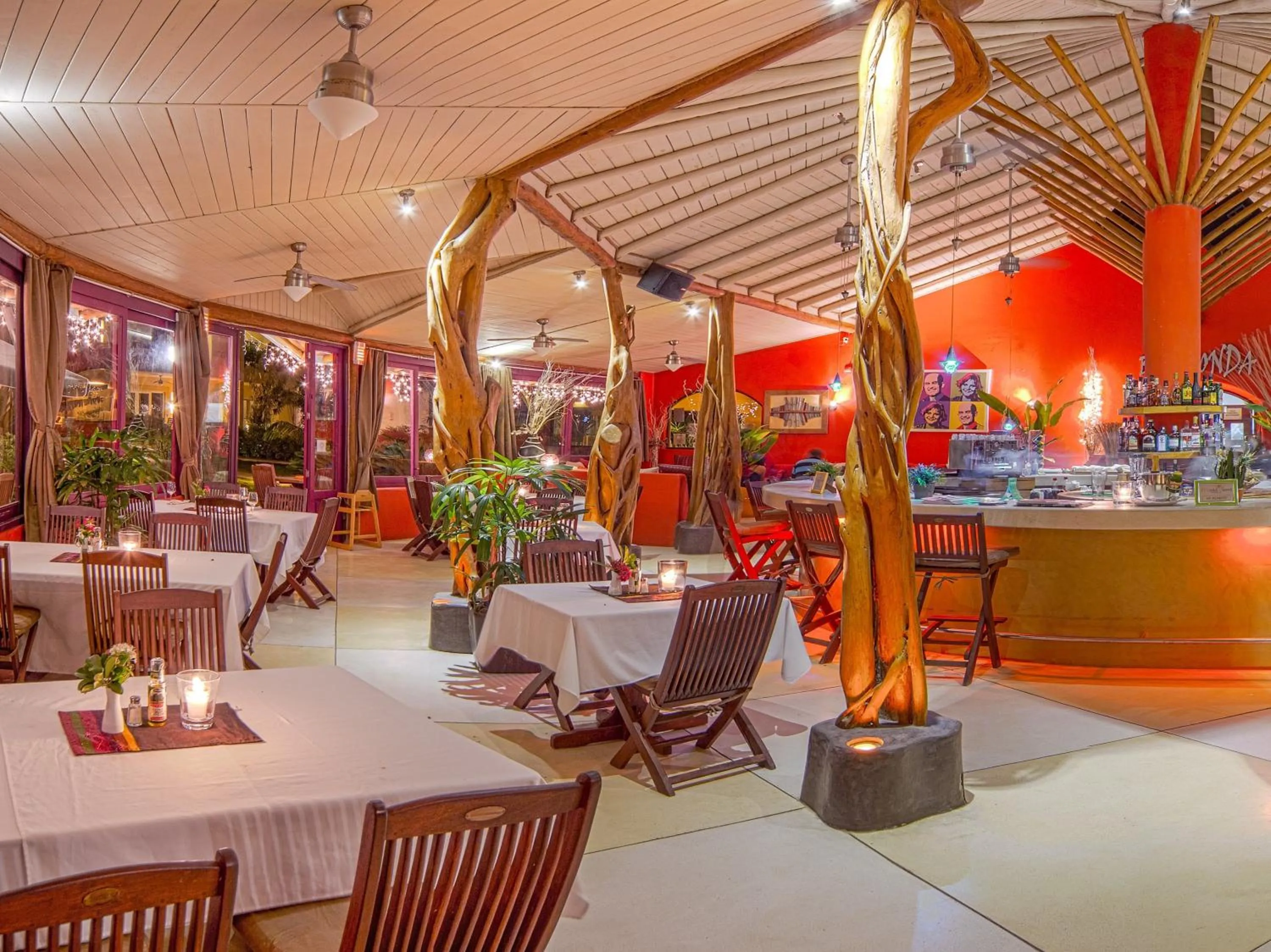 Restaurant/places to eat in Hotel Alisei