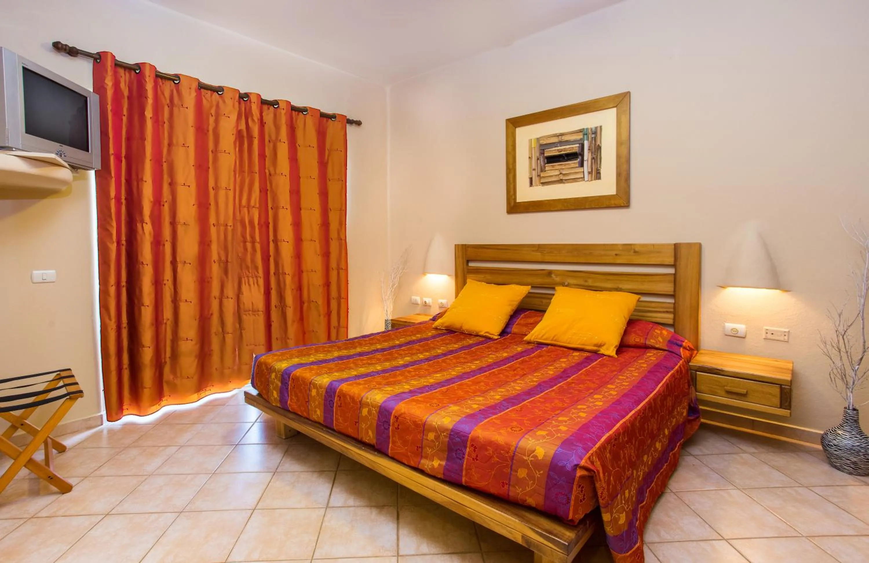 Bedroom, Bed in Hotel Alisei