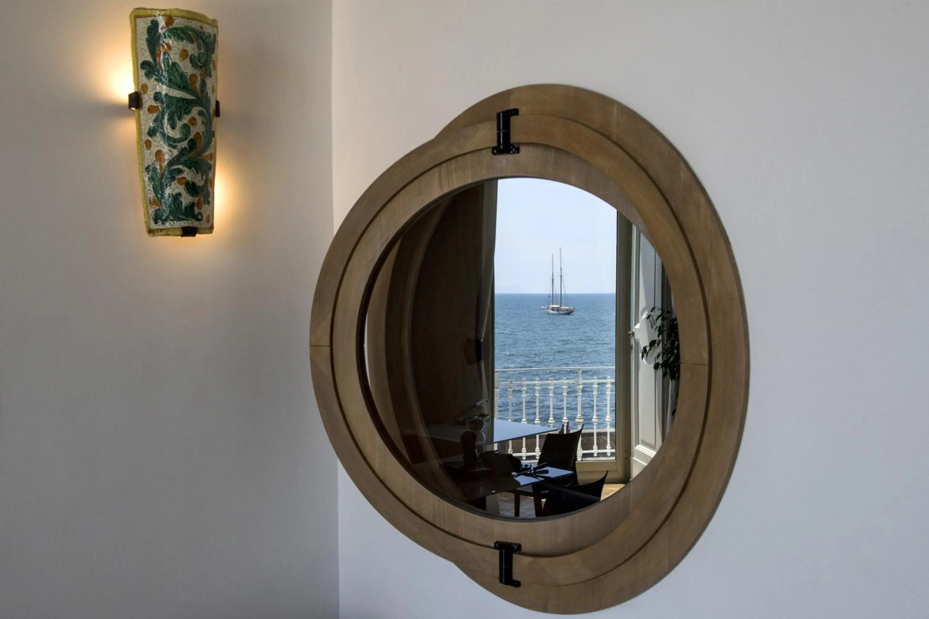 Lobby or reception in Mareluna Suite de Charme