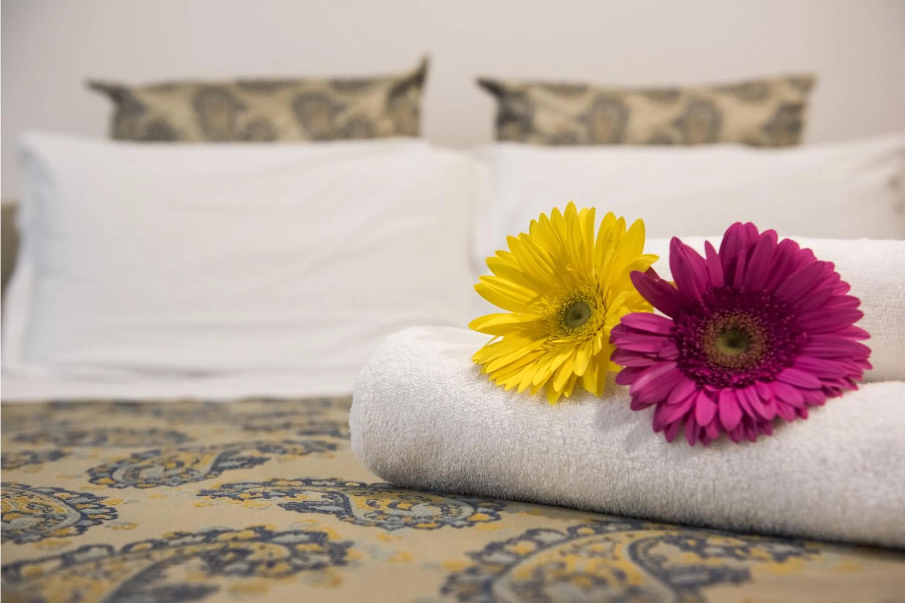 Bedroom, Bed in Mareluna Suite de Charme