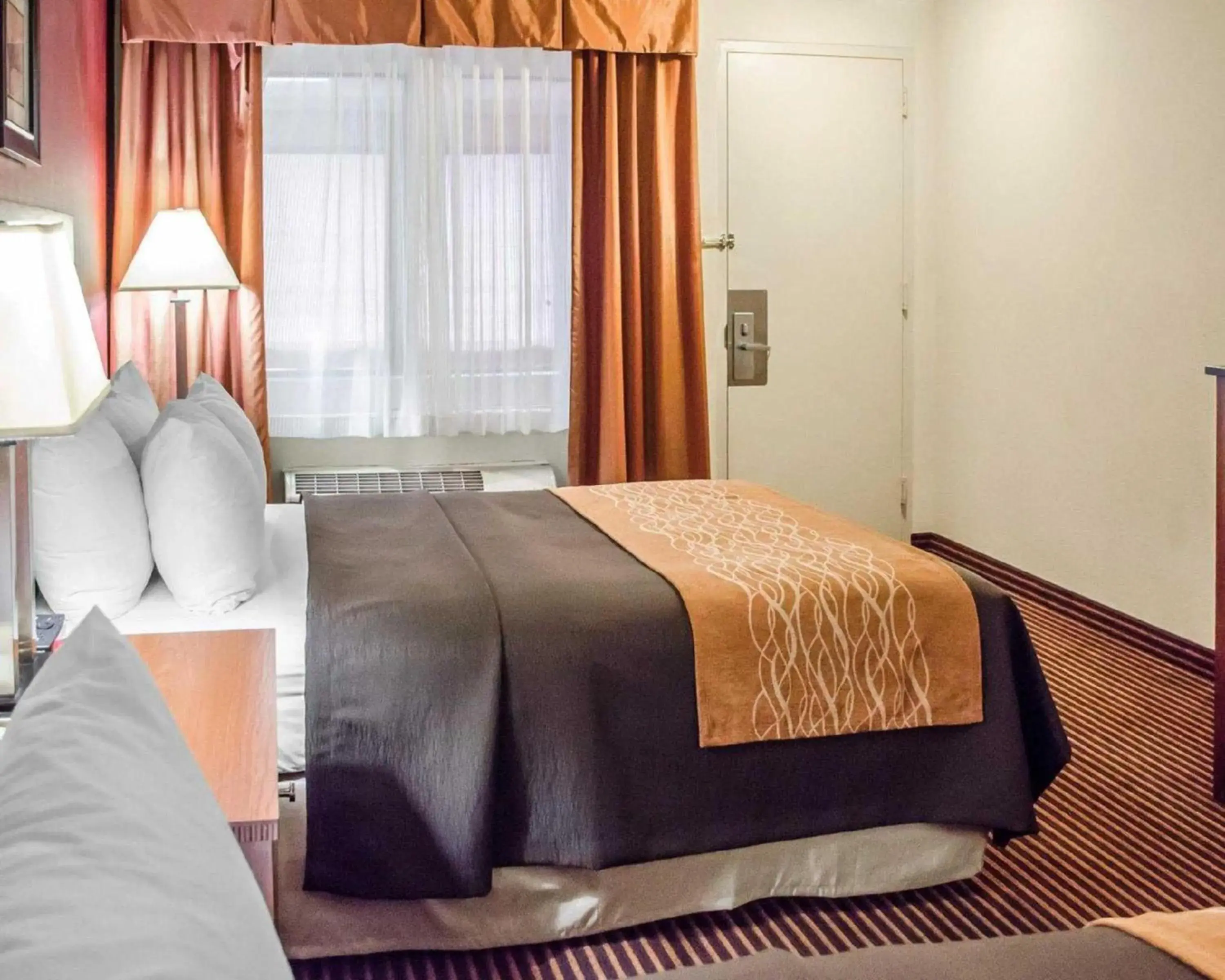 Double Room with Two Double Beds in Hotel Hanna Double Room with Two Double Beds in Hotel Hanna