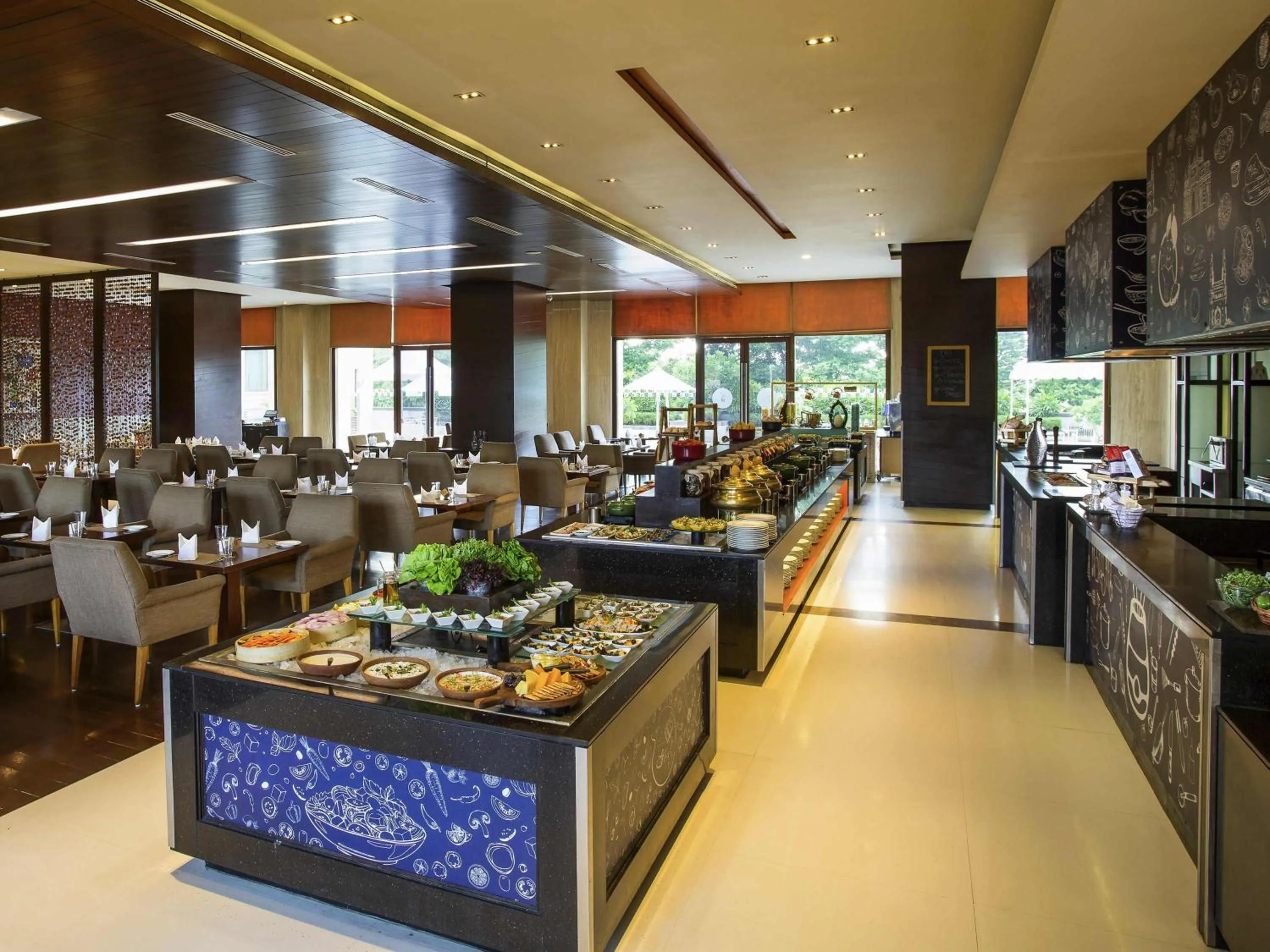 Bedroom in Novotel Hyderabad Airport