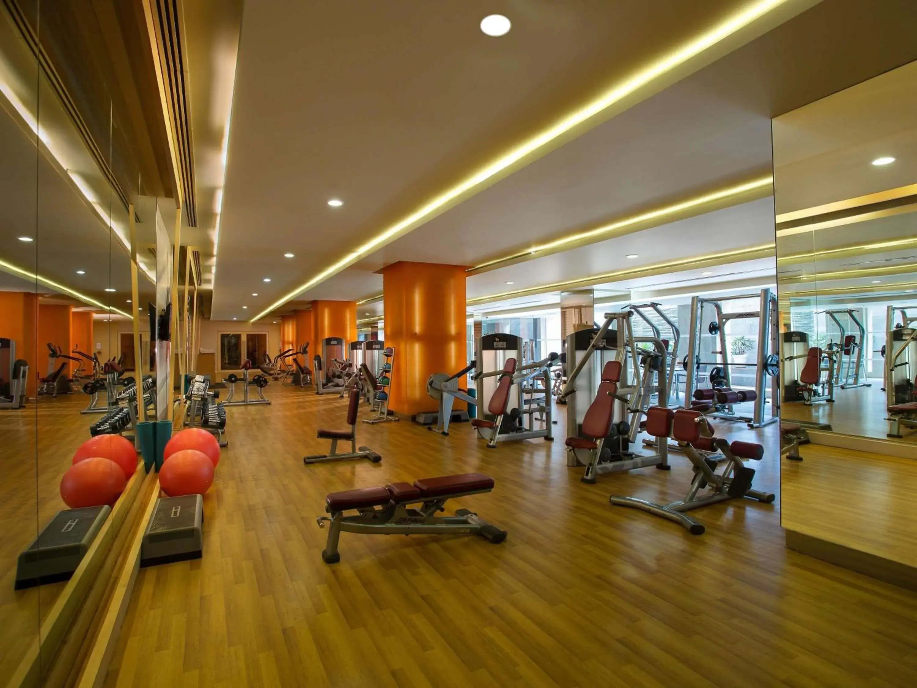 Junior Suite with Lounge Access - Happy Hours 6:30 PM to 8:30 PM in Novotel Hyderabad Airport Junior Suite with Lounge Access - Happy Hours 6:30 PM to 8:30 PM in Novotel Hyderabad Airport