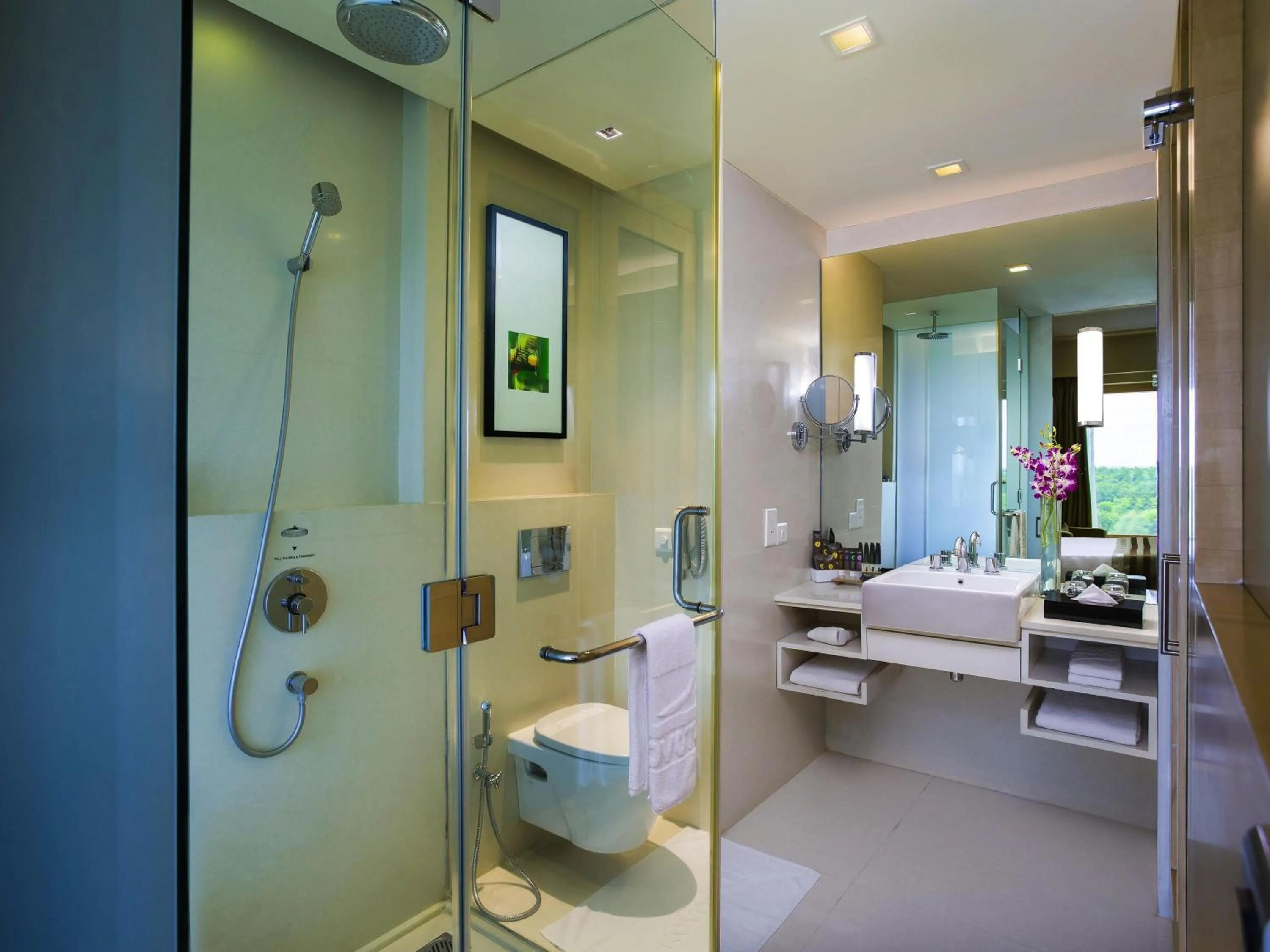 Bedroom in Novotel Hyderabad Airport