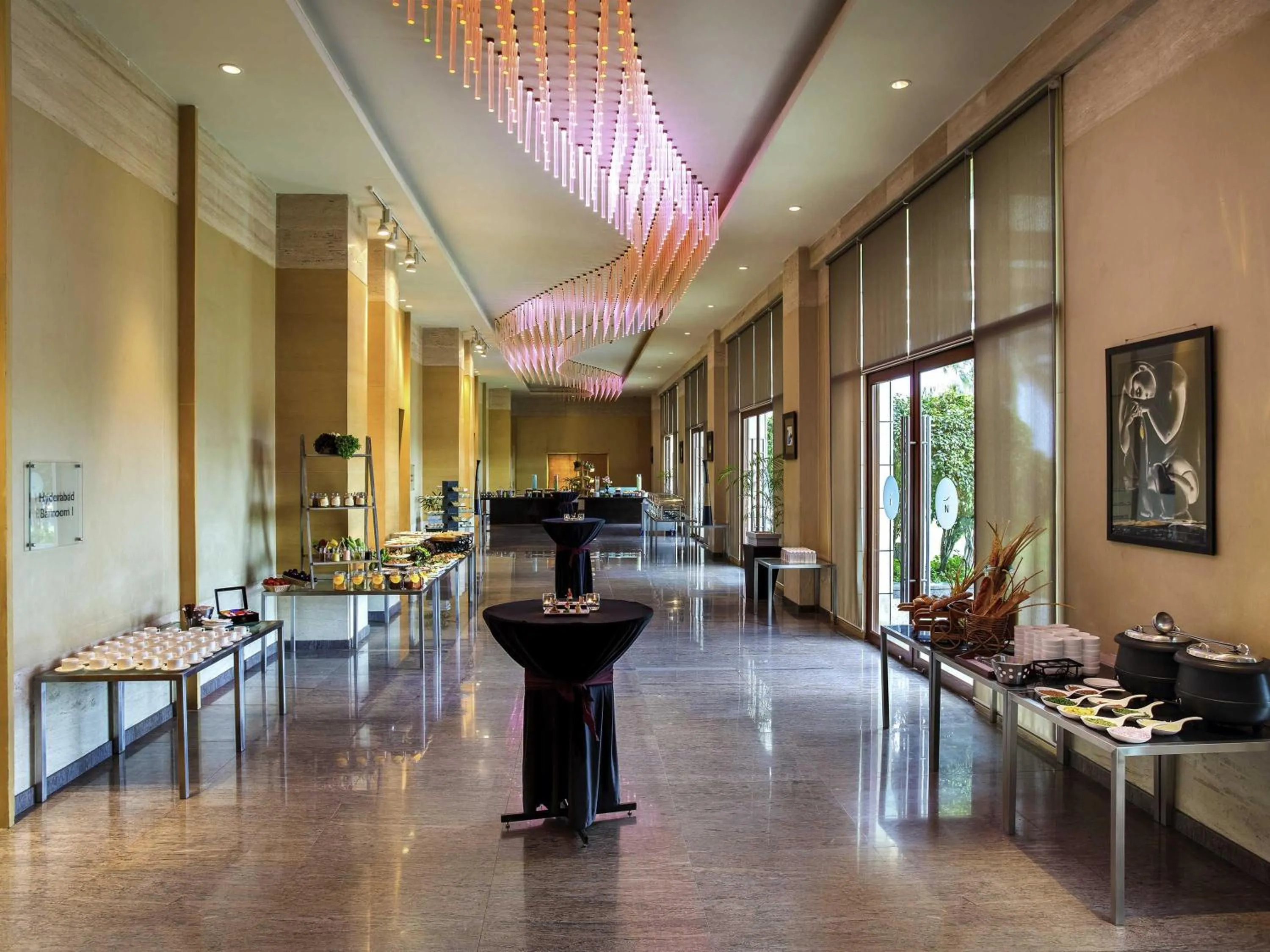 Meeting/conference room in Novotel Hyderabad Airport