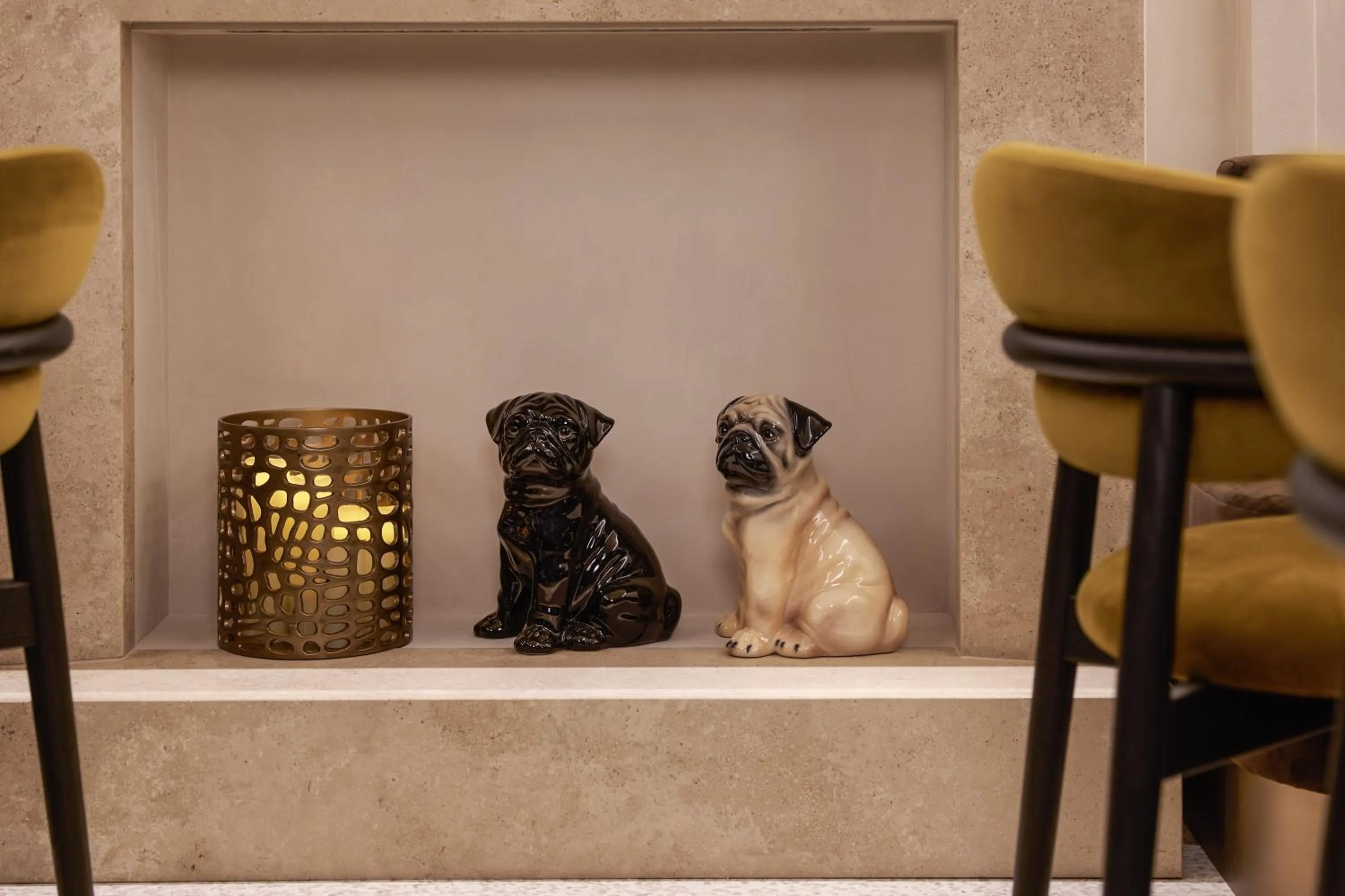 Breakfast in Borghese Contemporary Hotel