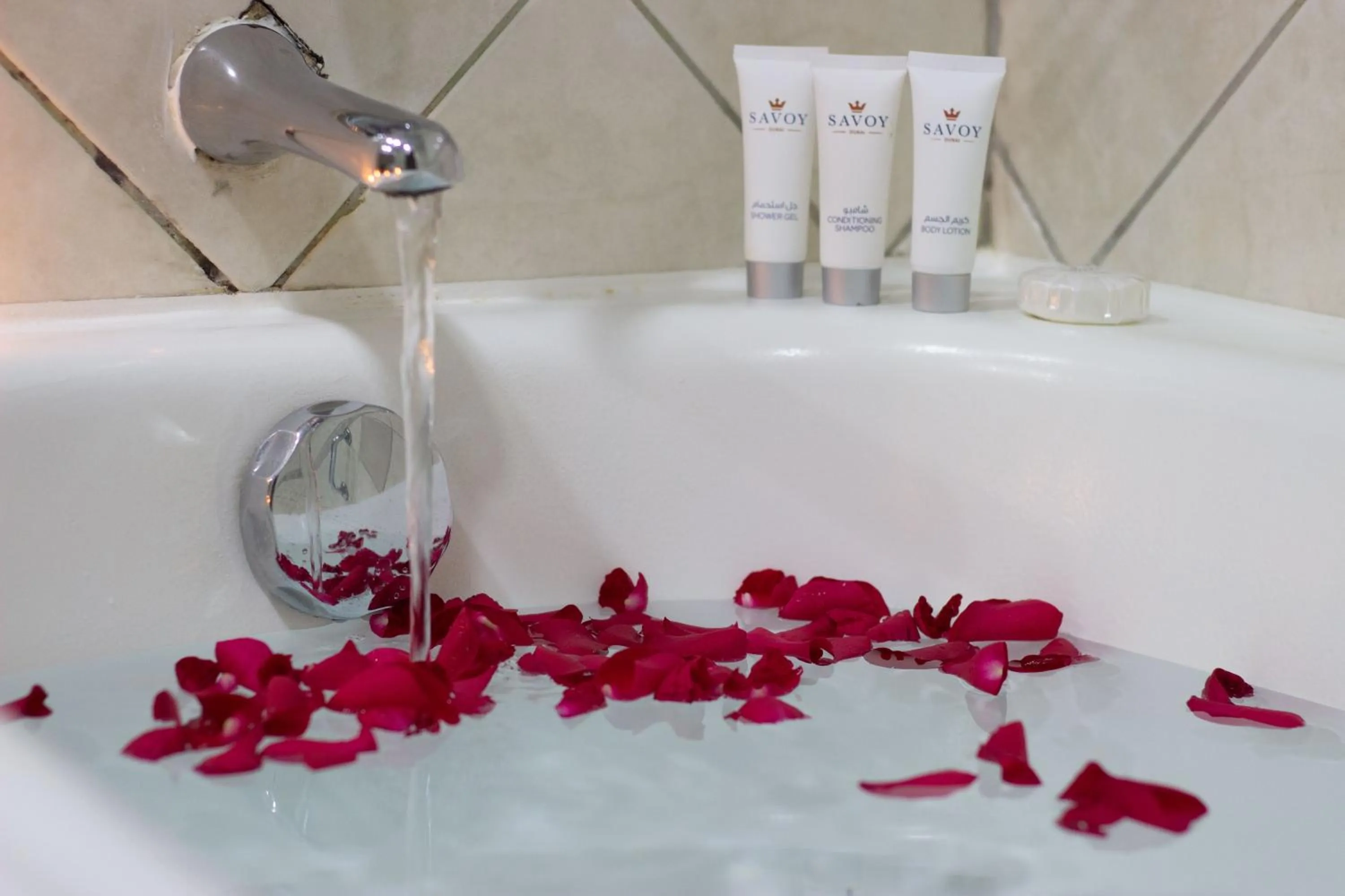 Bathroom in Savoy Suites Hotel Apartment - Dubai