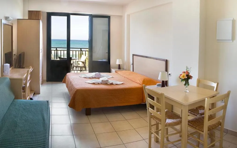 Bed in Margarita Beach Hotel