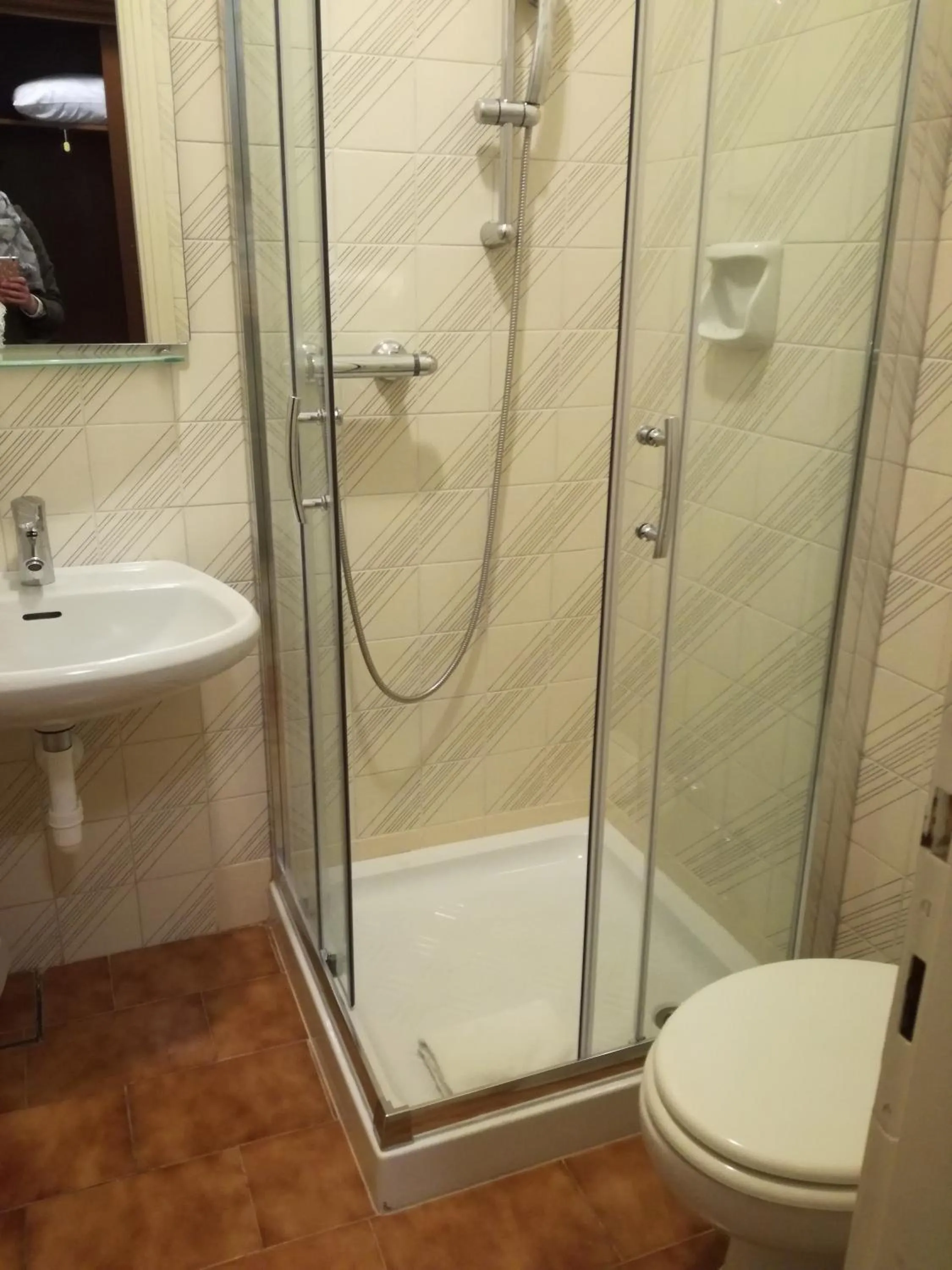 Shower in Hotel Due Palme