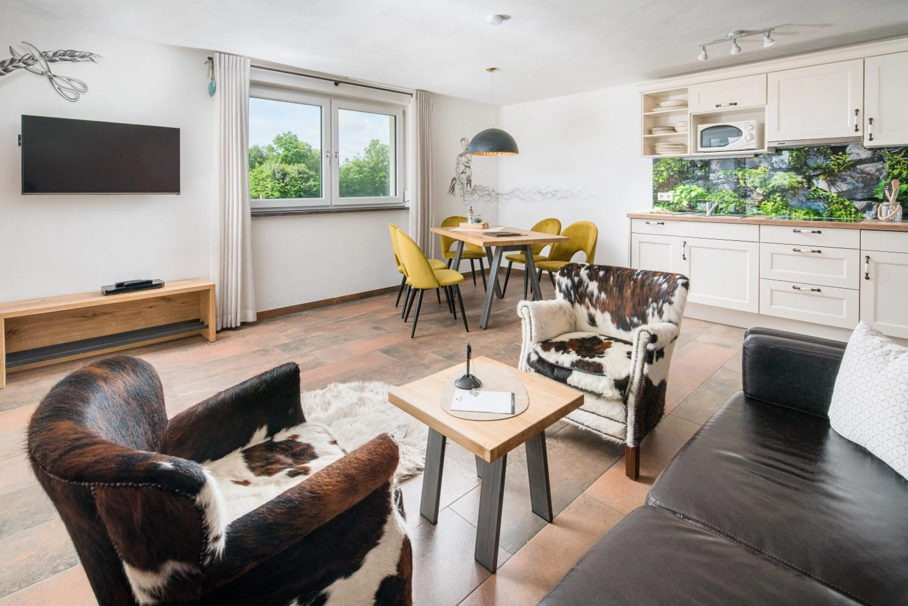 Living room in Hotel Hofgut Tiergarten