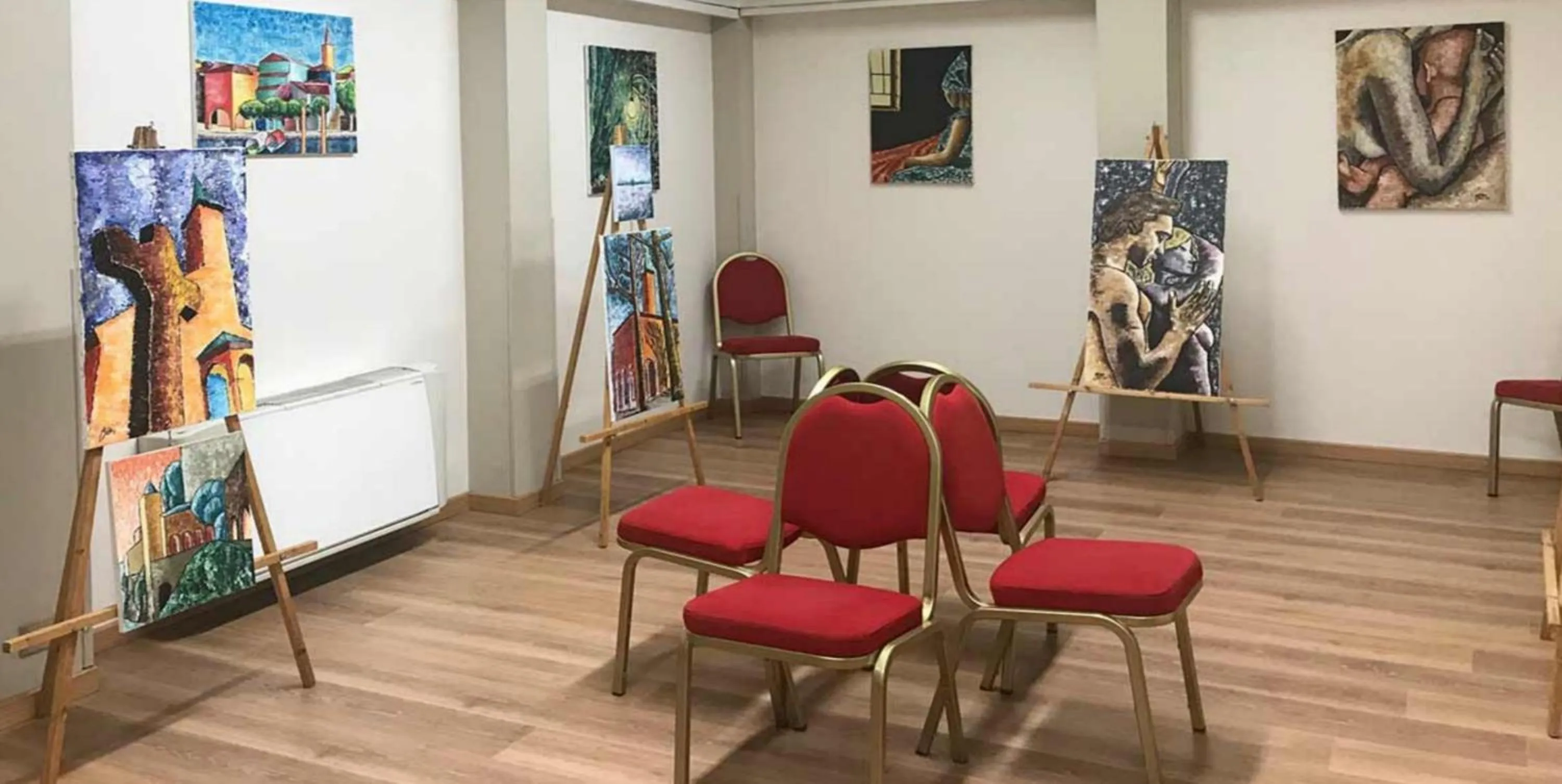 Seating area in LVG Hotel Collection - Il Chiostro