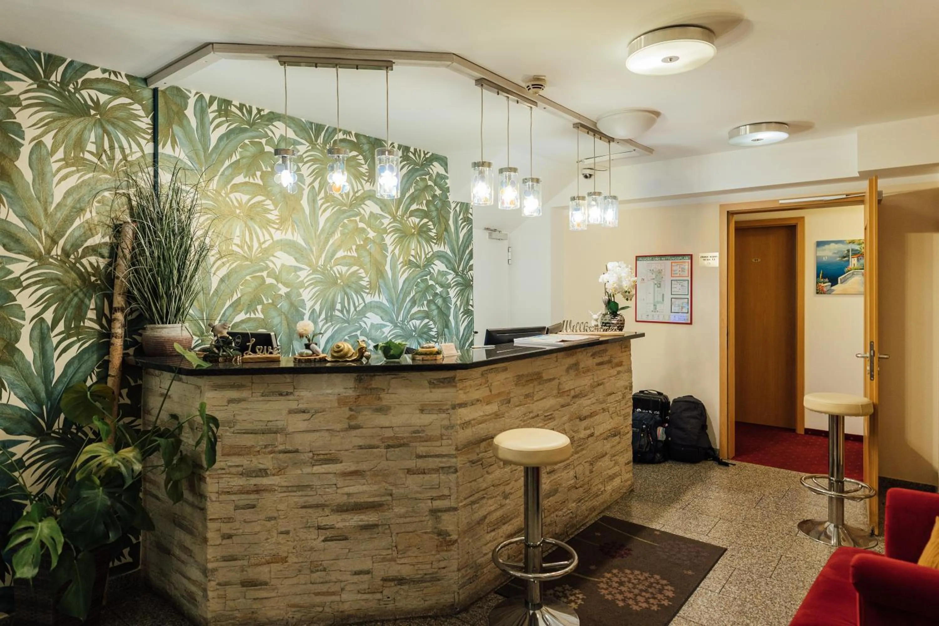 Lobby or reception in Hotel Andra München