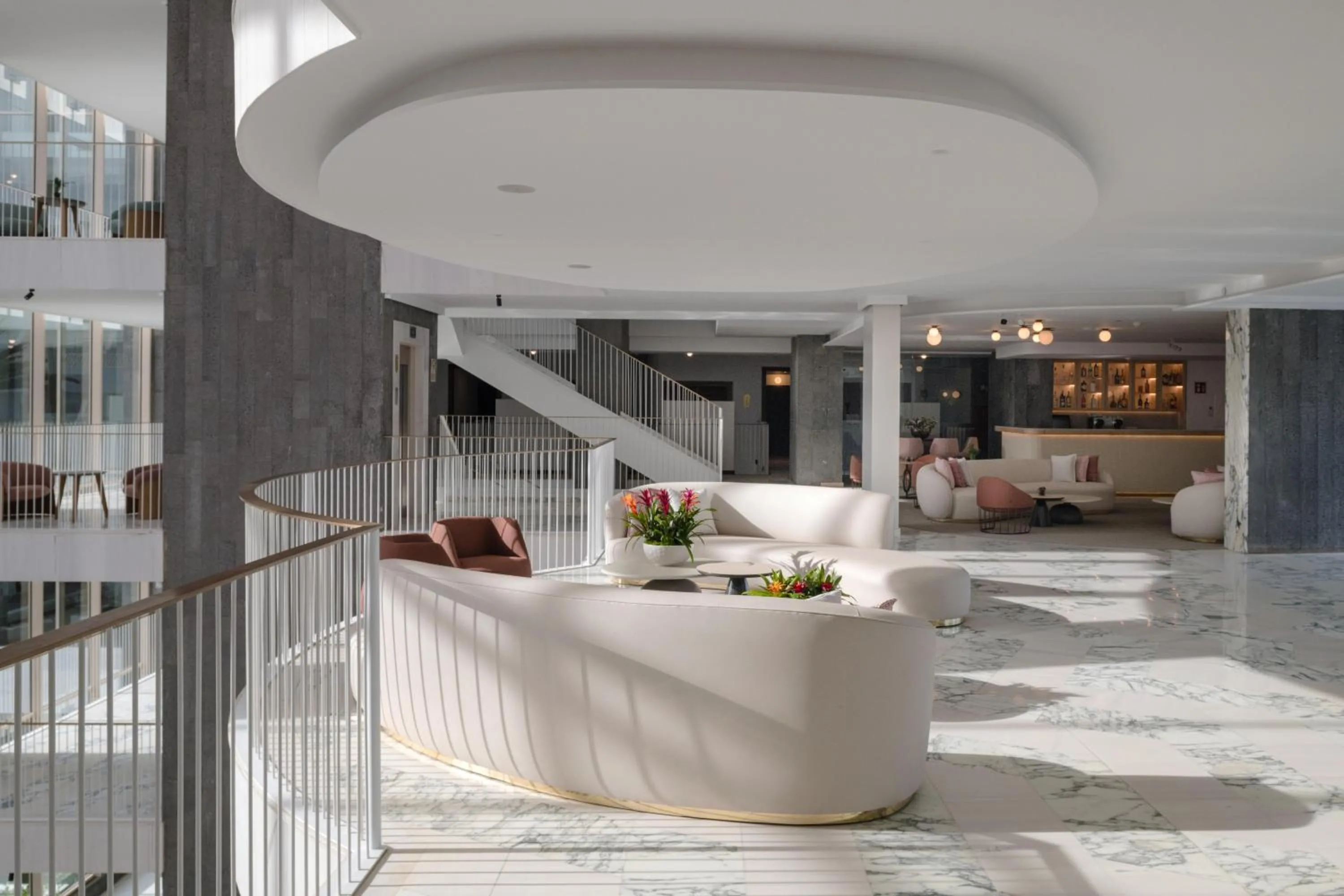 Lobby or reception in Plus Fariones Suite Hotel