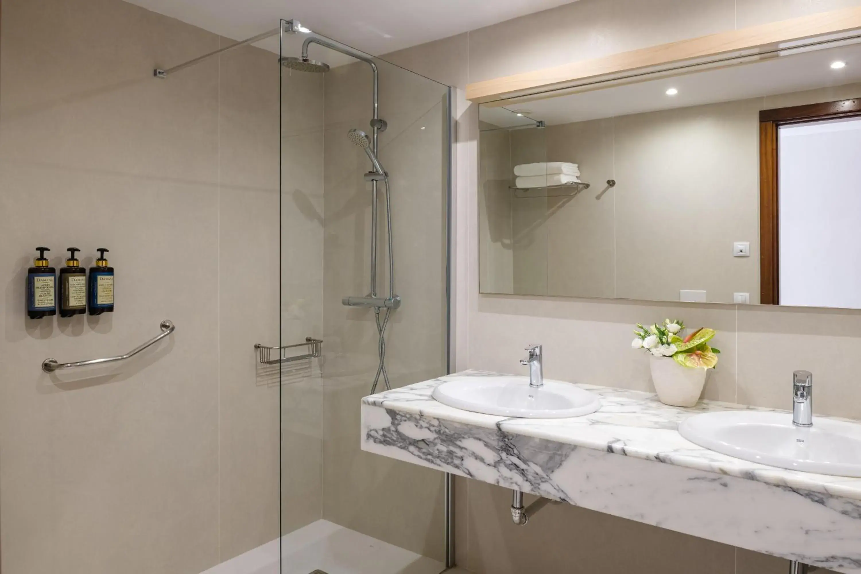 Open Suite Sea View (2 Adults) in Plus Fariones Suite Hotel Open Suite Sea View (2 Adults) in Plus Fariones Suite Hotel