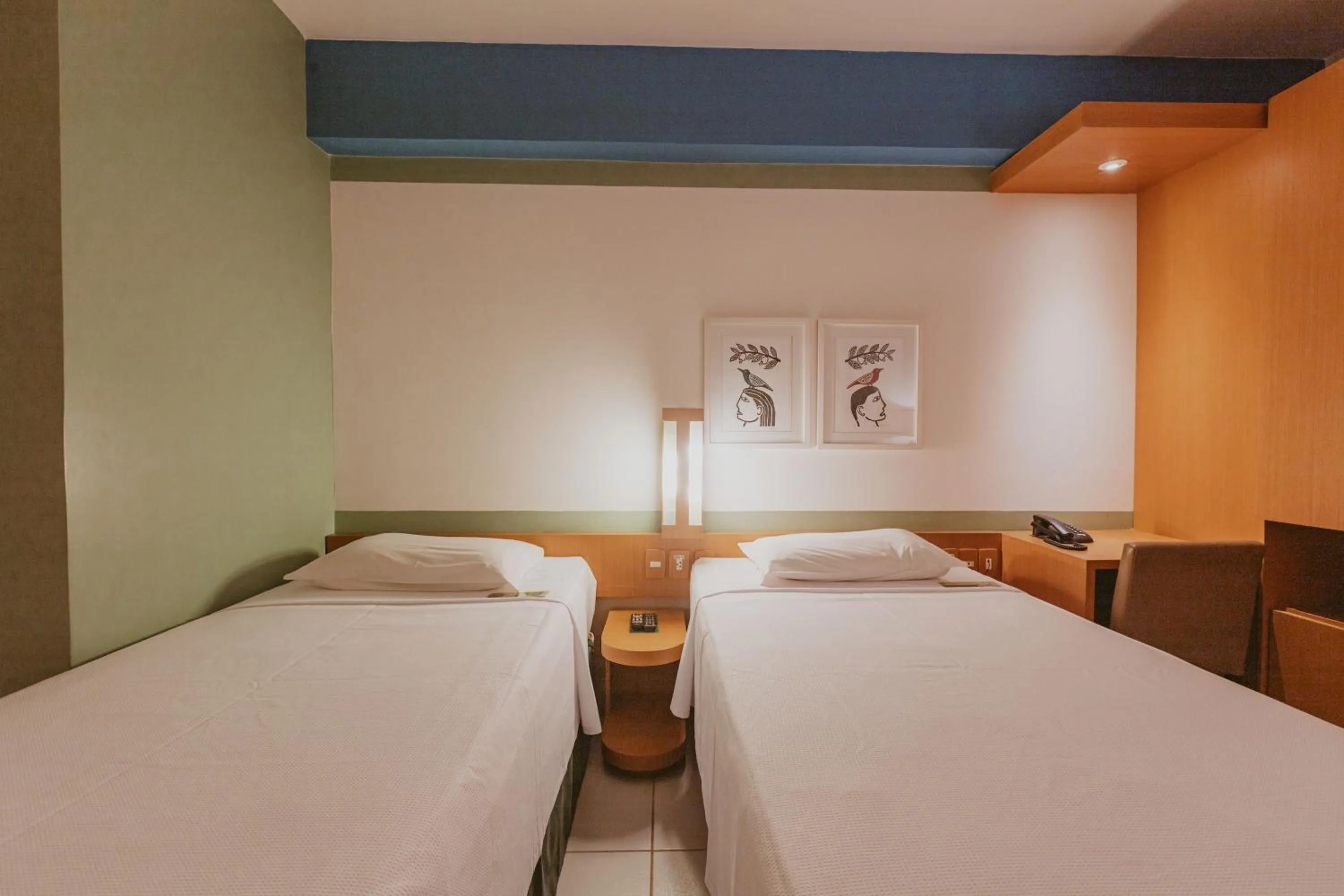 Bedroom, Bed in Verdegreen Hotel