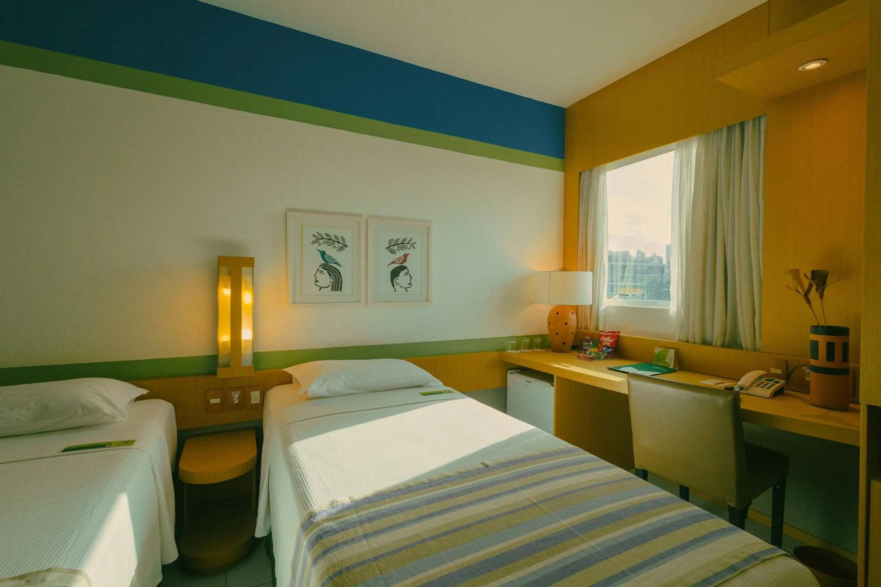 Bed in Verdegreen Hotel