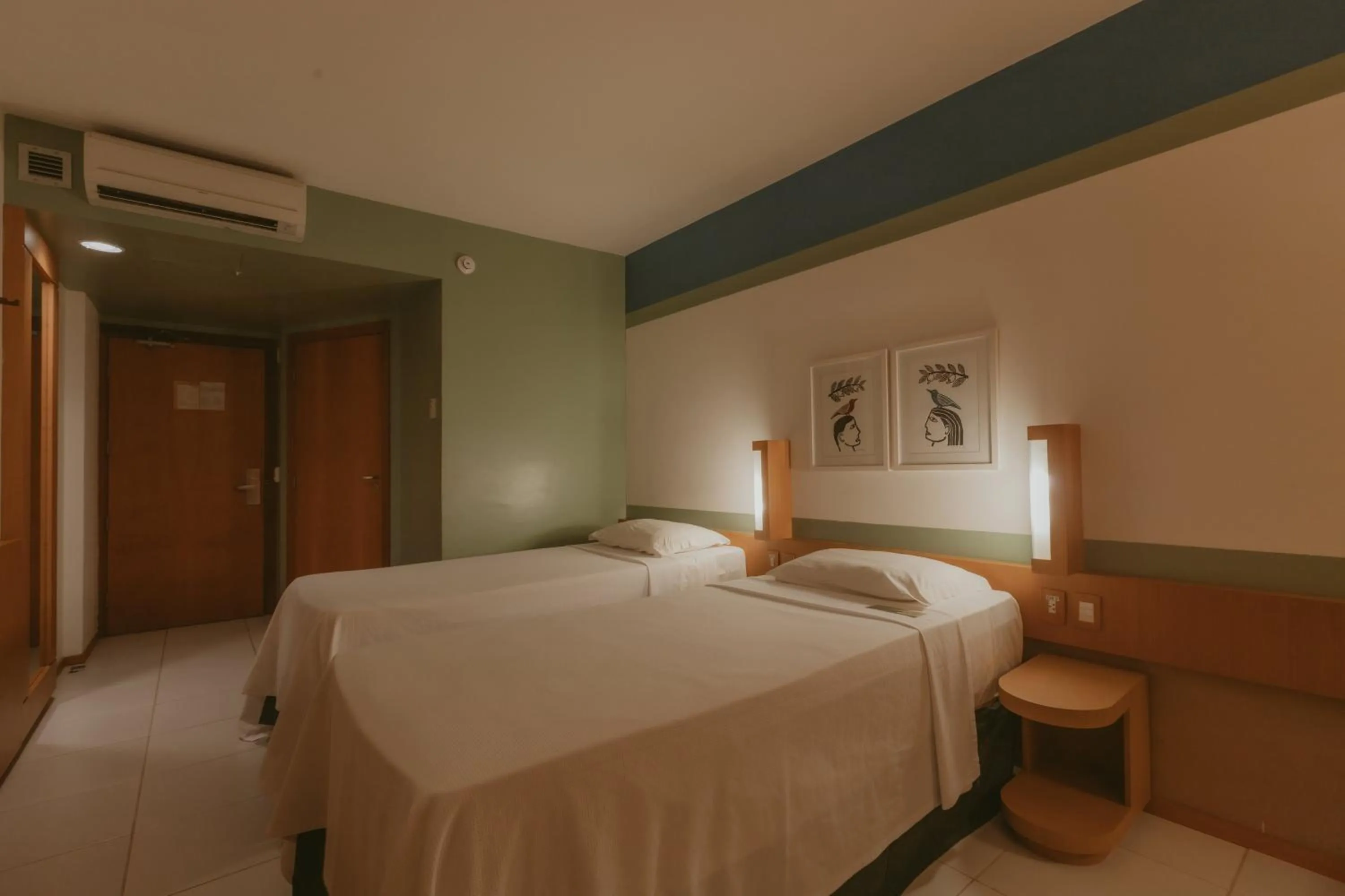 Bedroom, Bed in Verdegreen Hotel