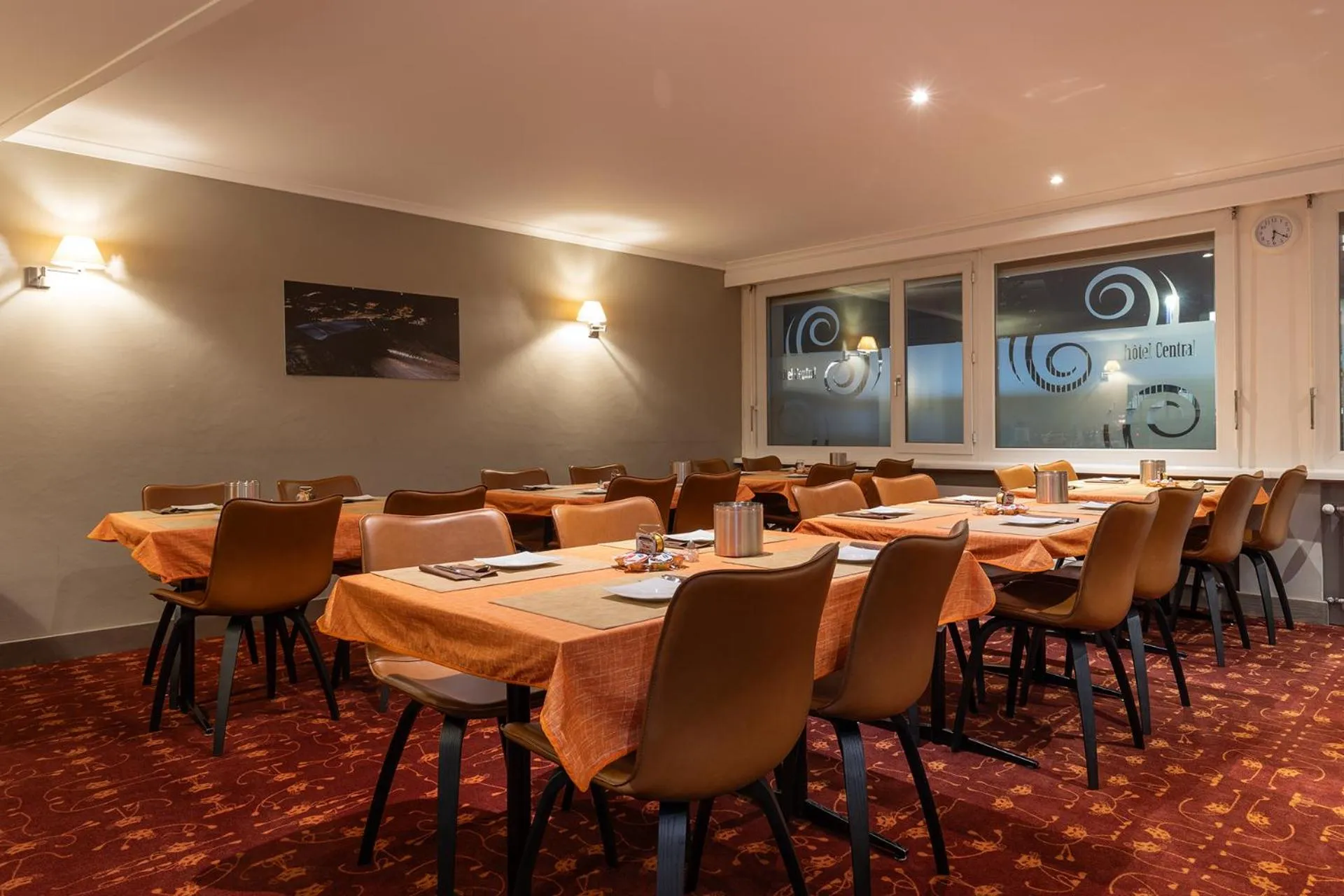 Breakfast in Hotel Central, SPA & LOUNGE BAR