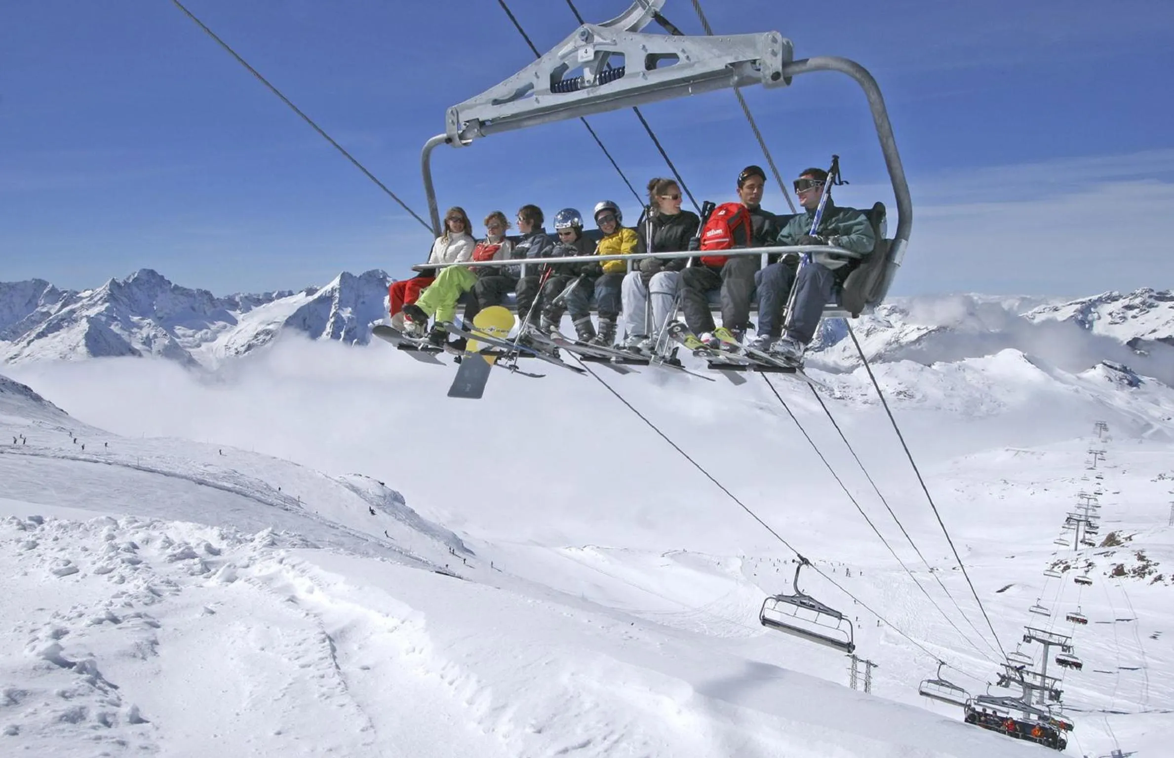 Skiing in Hotel Les Flocons