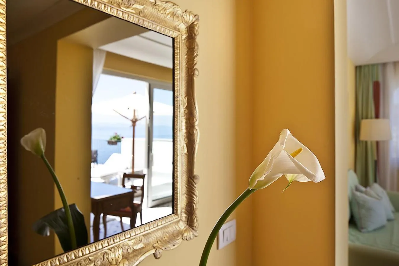 Bed in Regina Isabella-Resort Spa Restaurant