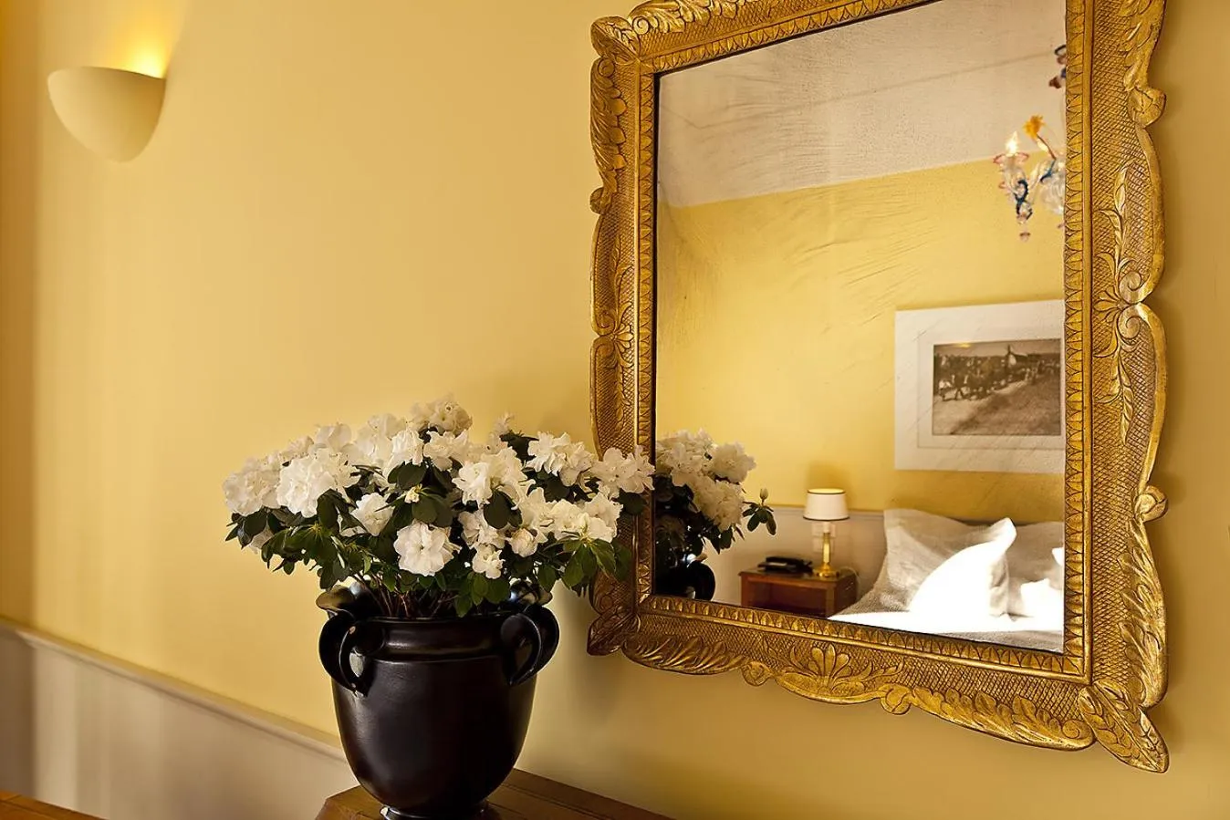 Bed in Regina Isabella-Resort Spa Restaurant