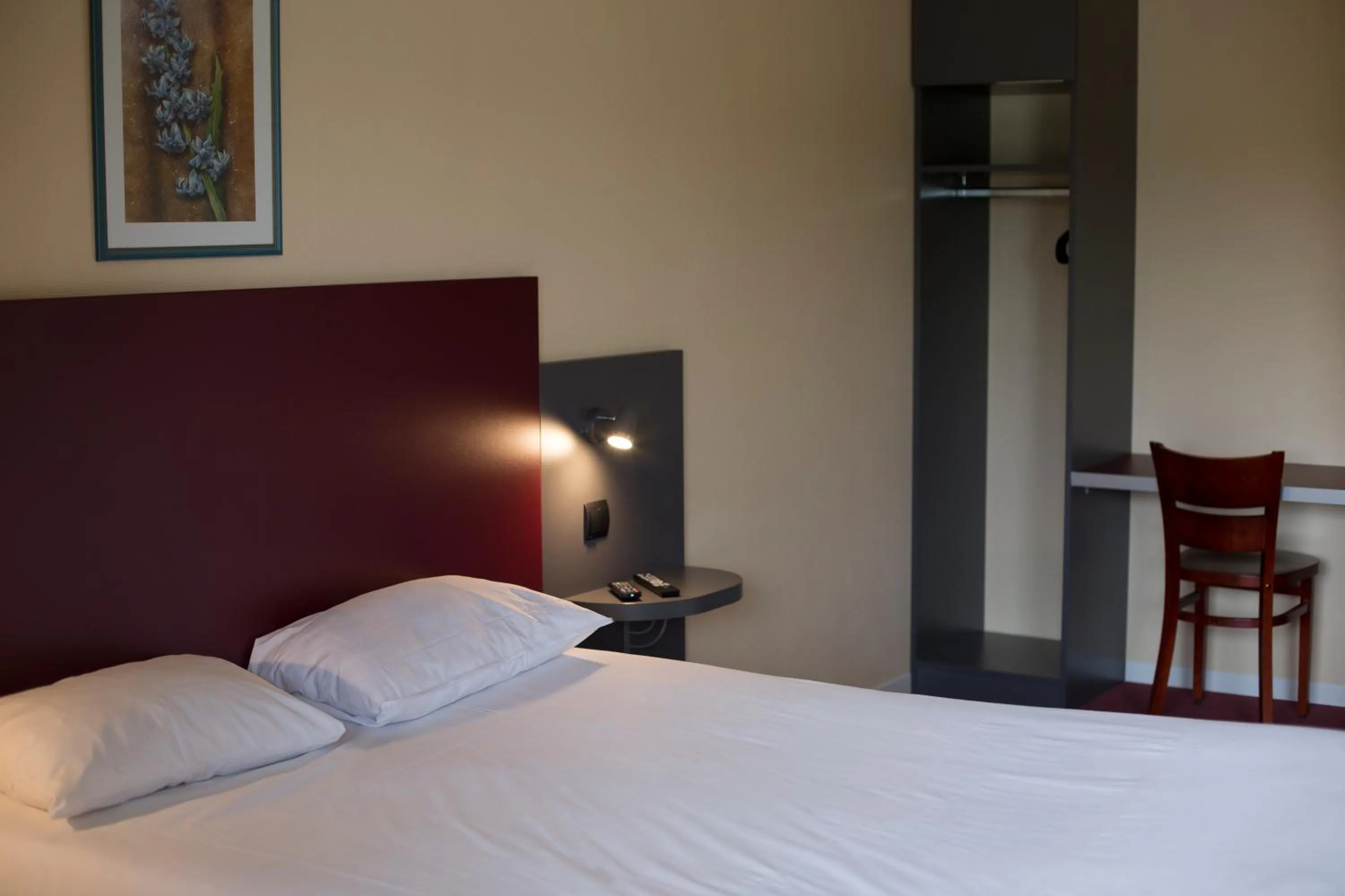 Photo of the whole room, Bed in Mape hôtel