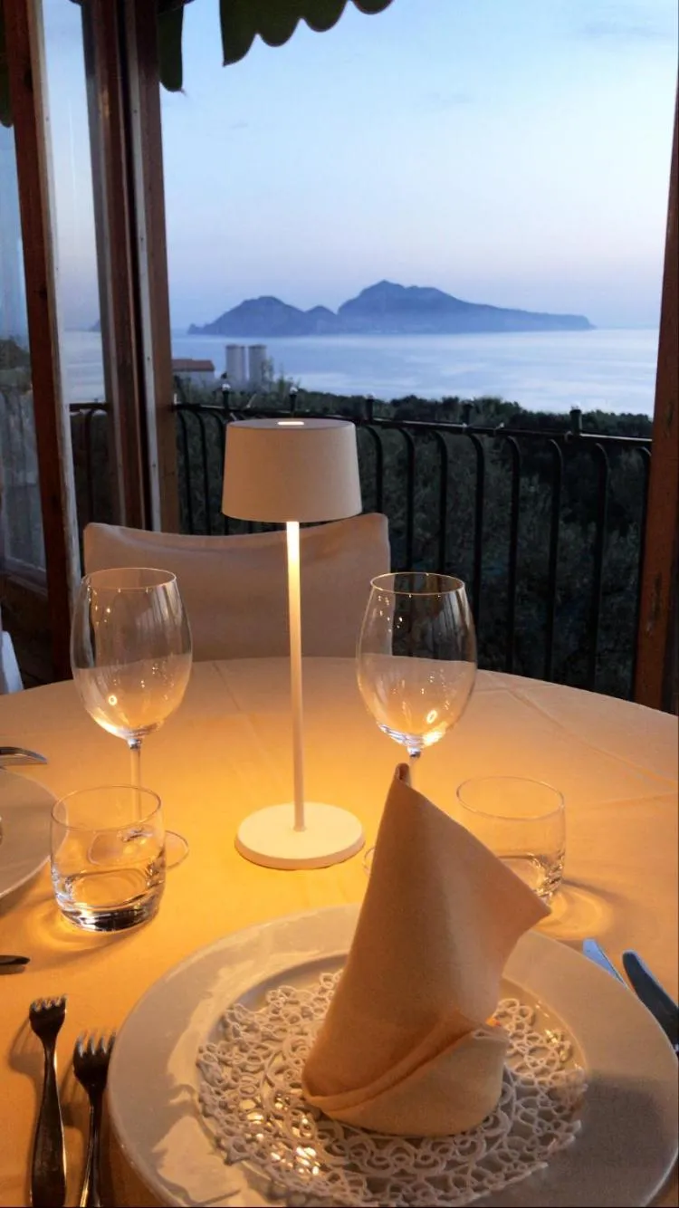 Restaurant/places to eat in Hotel Villa Pina Antico Francischiello