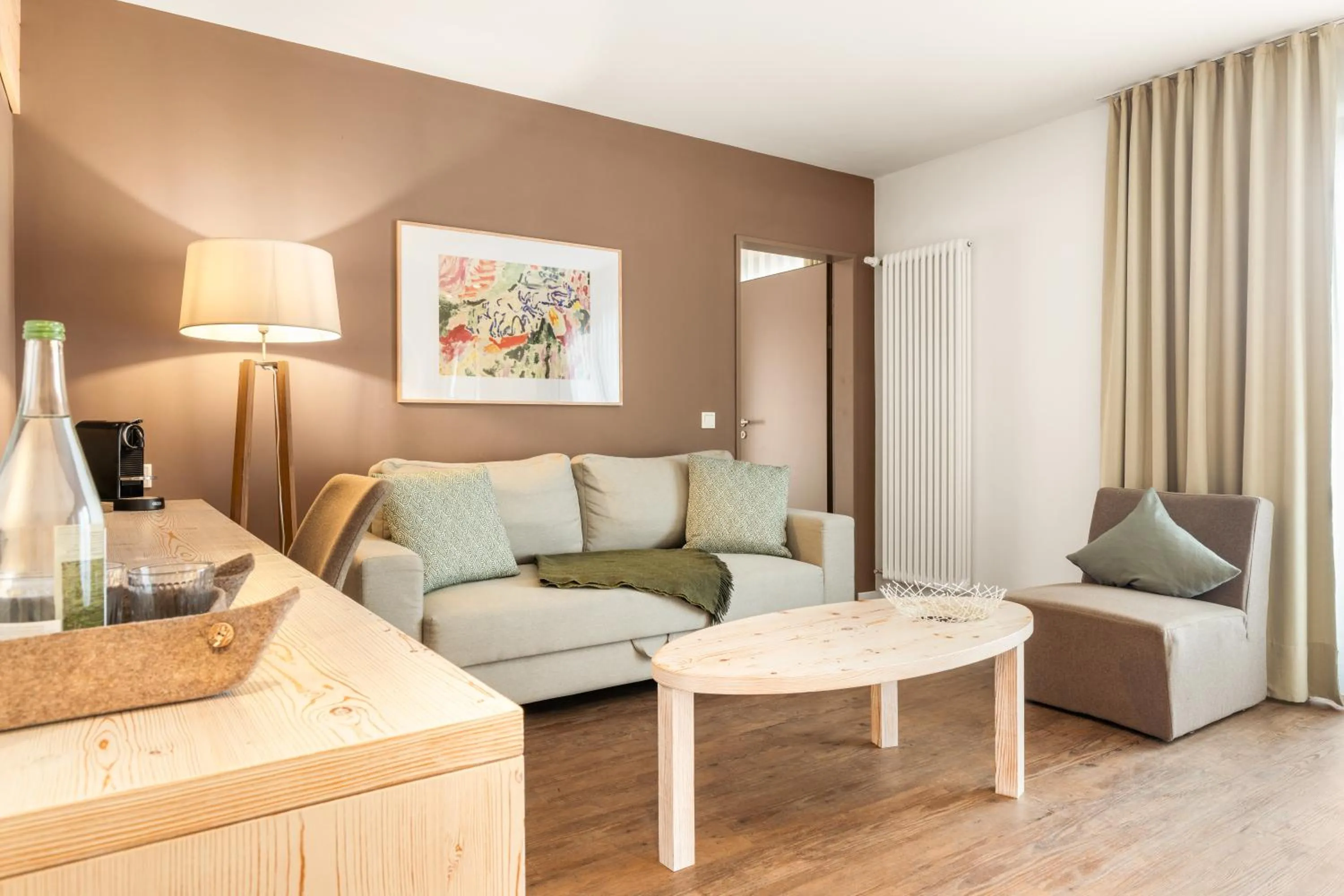 Living room in Hotel Villa Lago