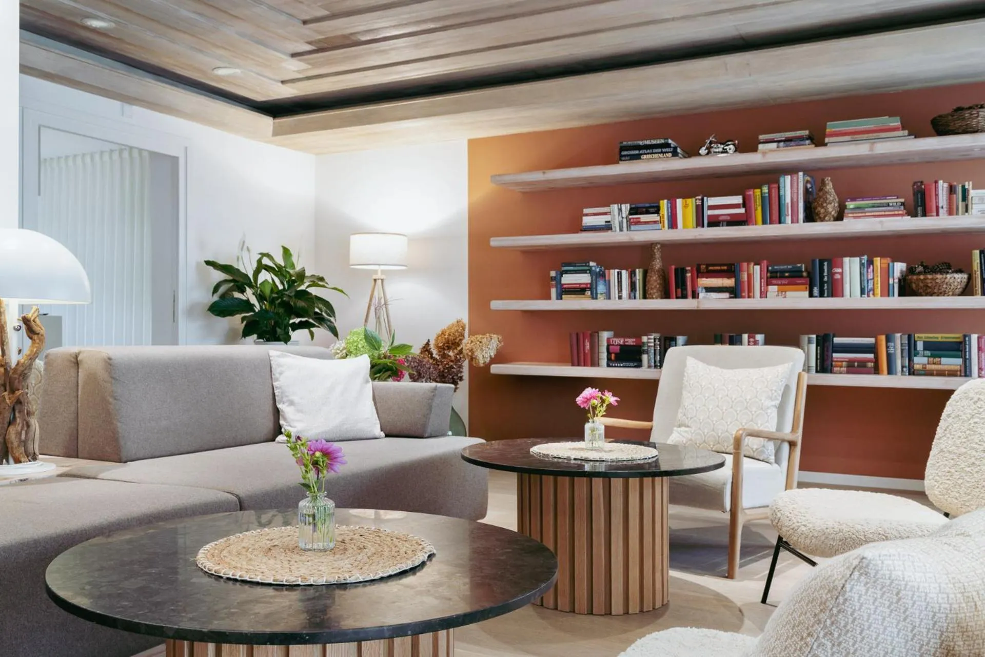 Lounge or bar in Hotel Villa Lago