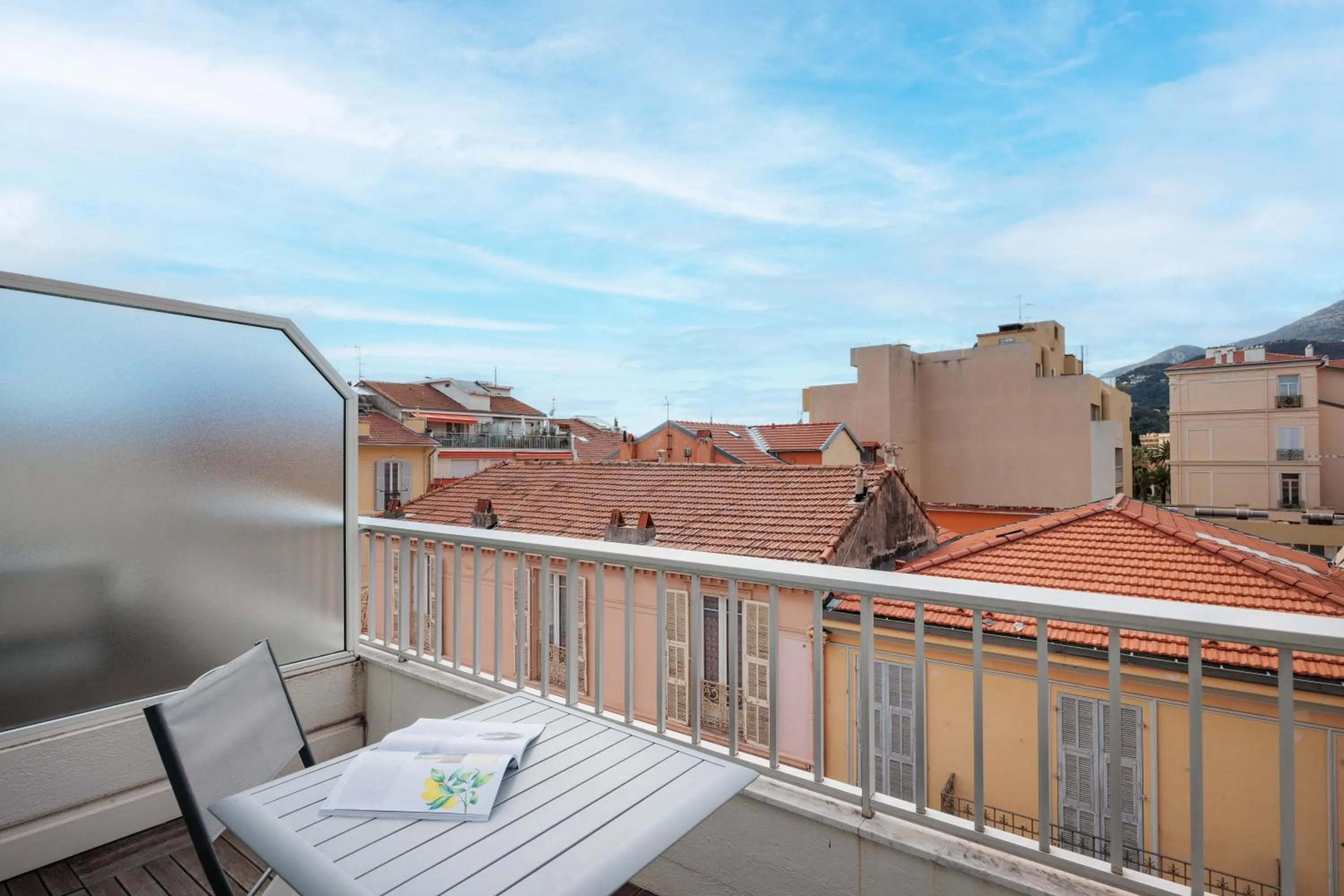 Balcony/Terrace in Ibis Styles Menton Centre