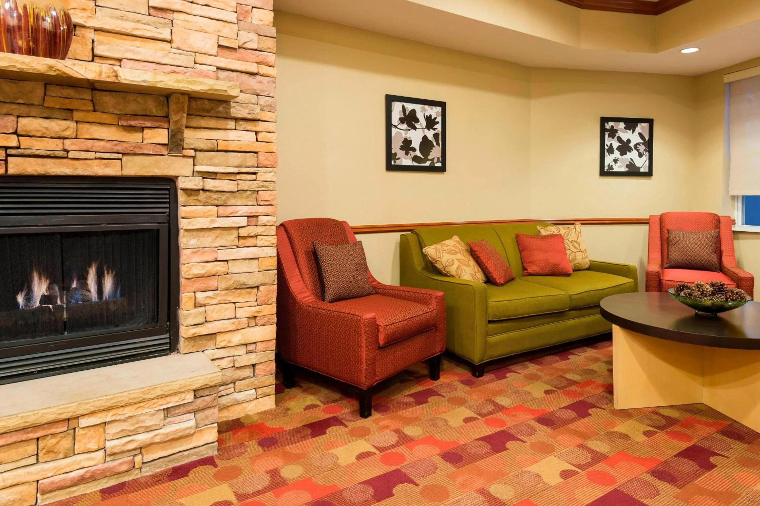 Lobby or reception in TownePlace Suites by Marriott Springfield