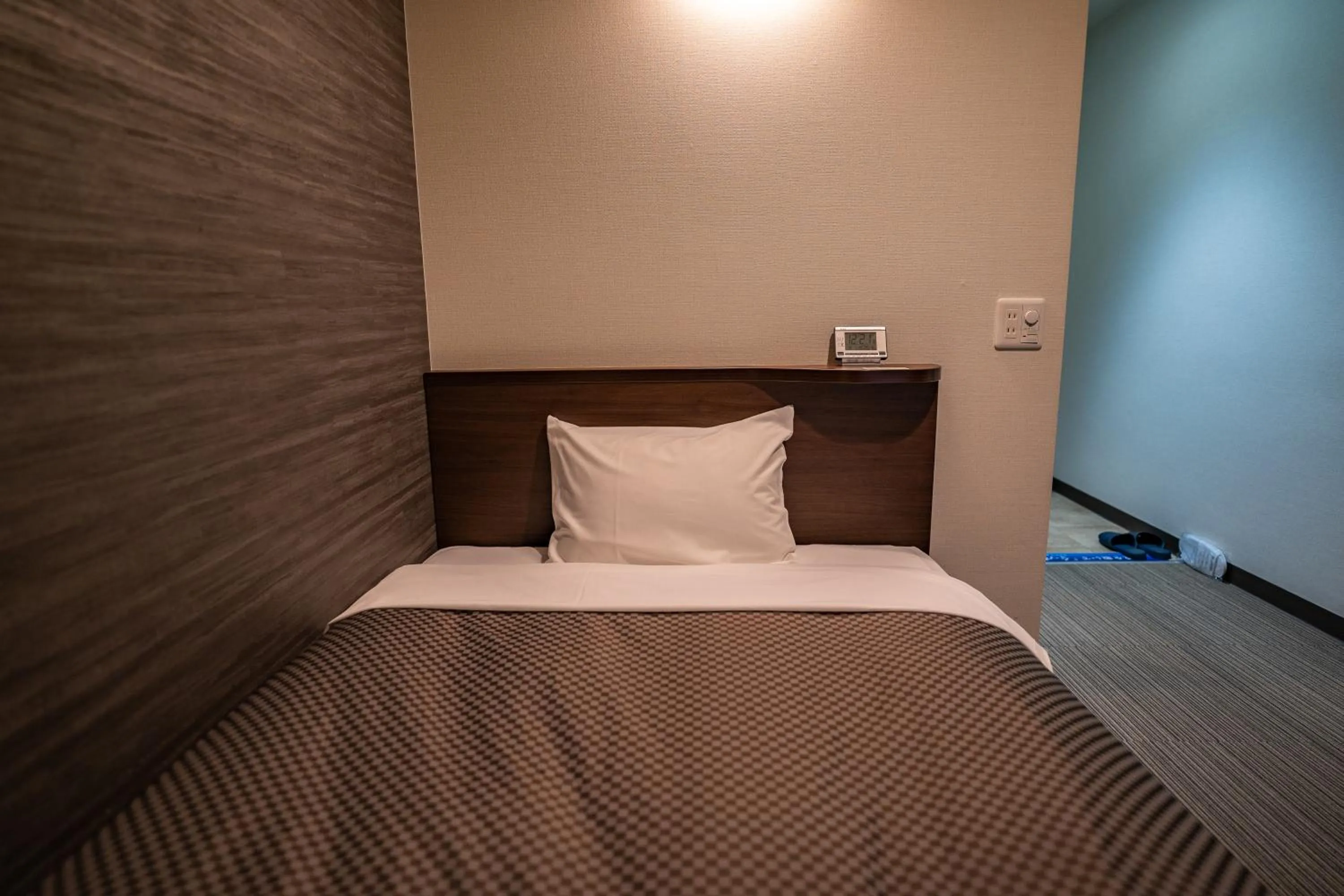 Photo of the whole room, Bed in Isahaya Daiichi Hotel