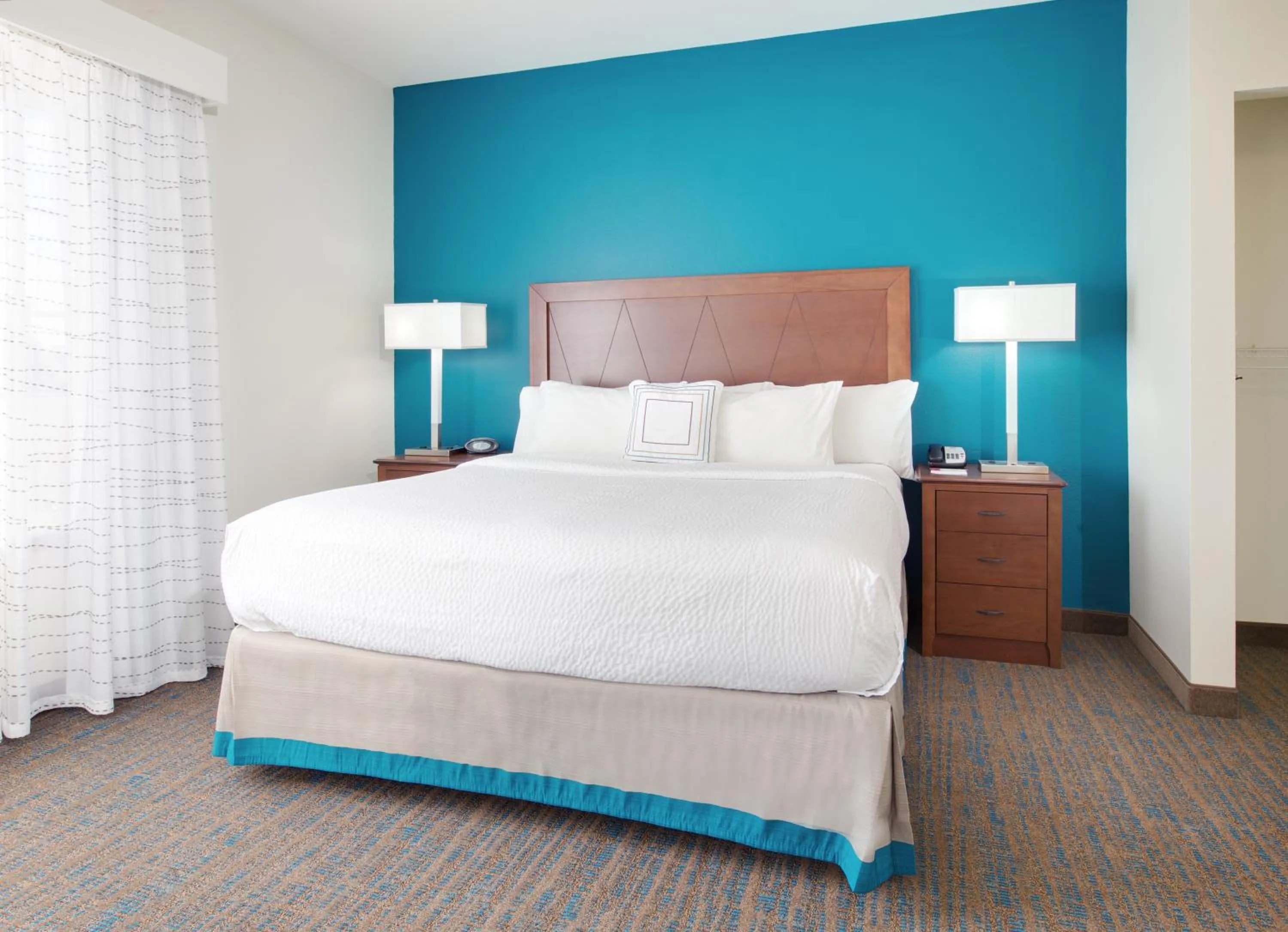 Bed in Residence Inn Midland